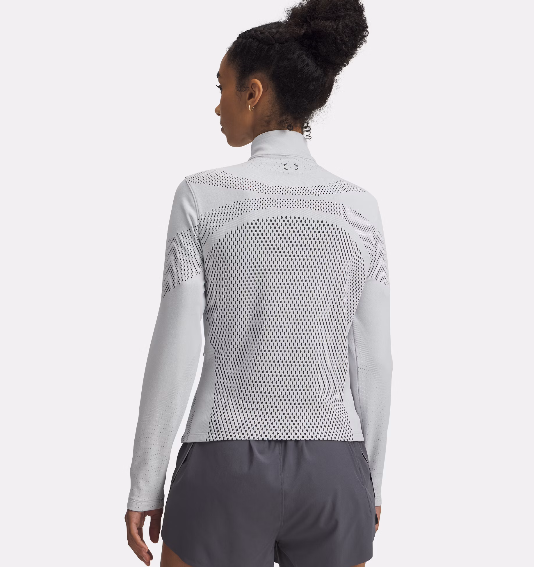 Under Armour ქალის ჯემპრი