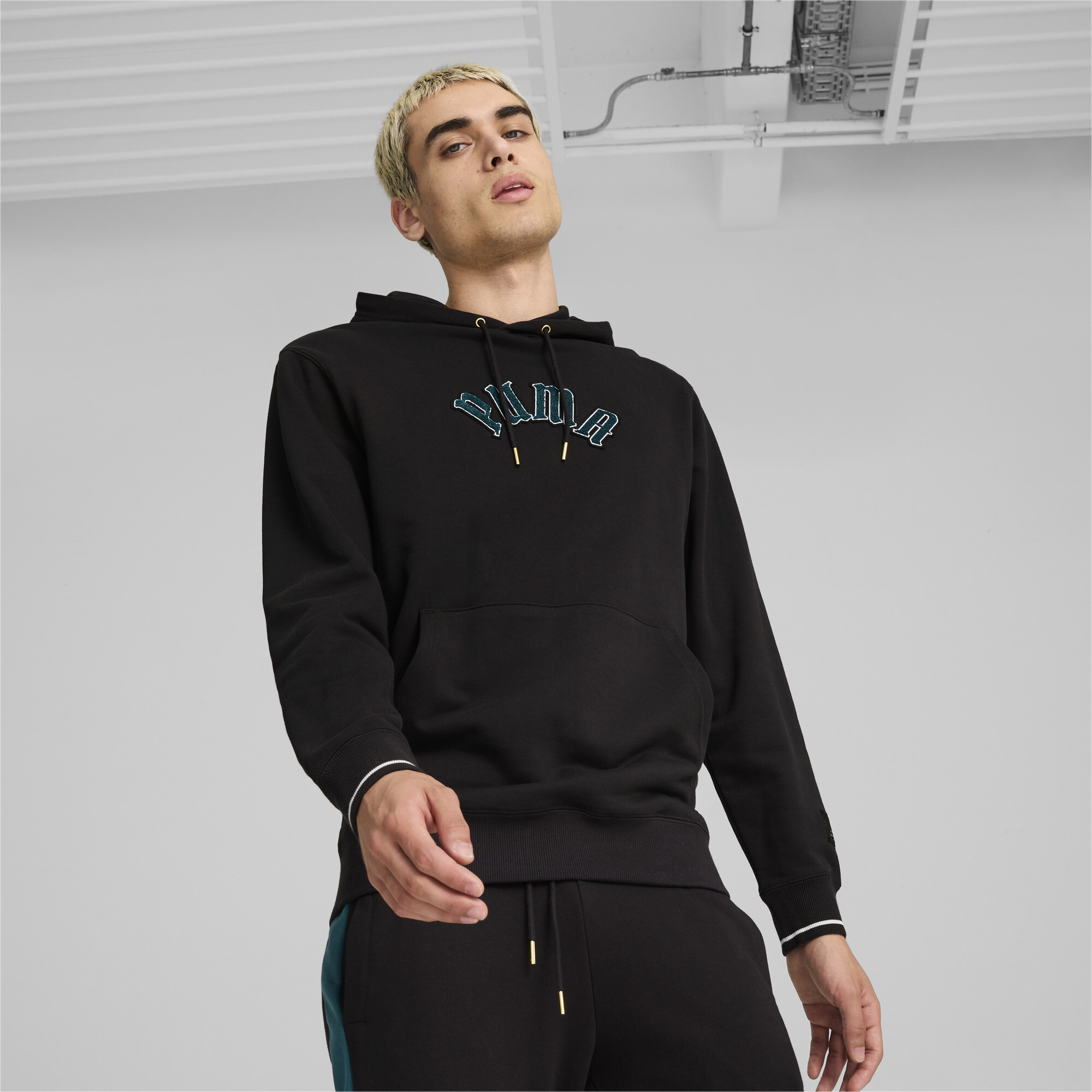 Puma ჯემპრი CLASSICS PLAY.PARIS. Hoodie TR PUMA Blac