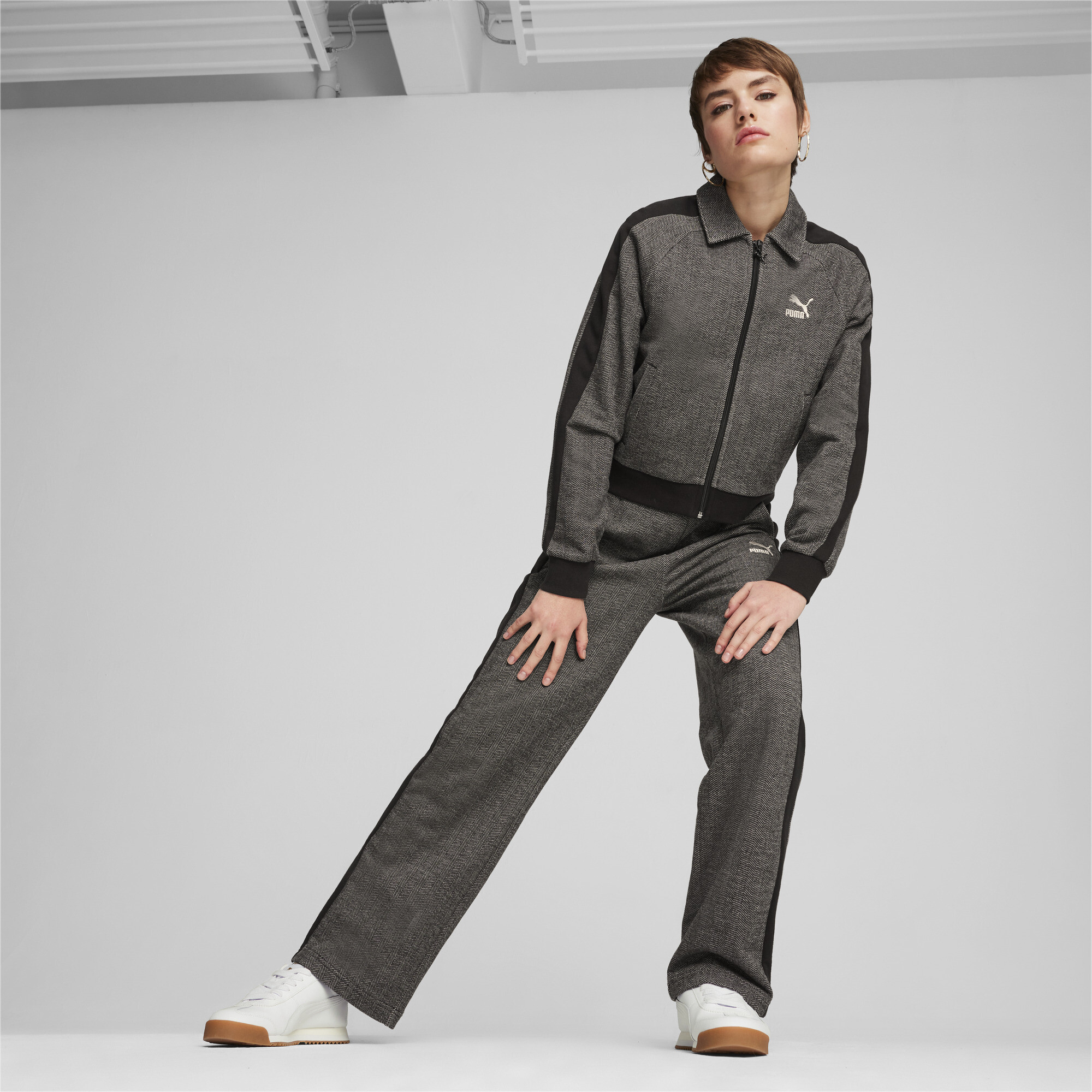 Puma ქალის ჯემპრი T7 Track Jacket PUMA Black-Alpine Snow