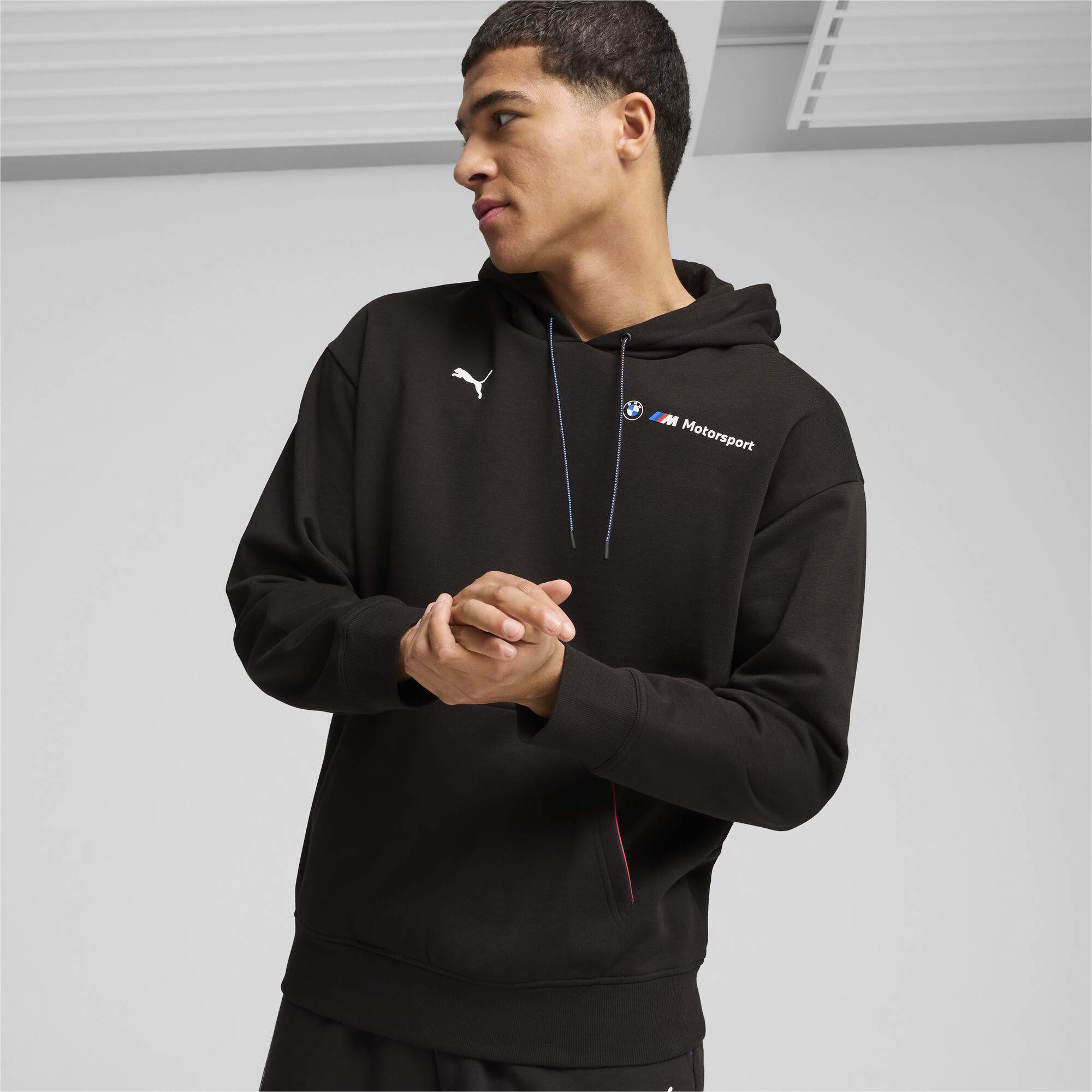 Puma ჯემპრი BMW MMS ESS+ HOODIE FLEECE PUMA Black