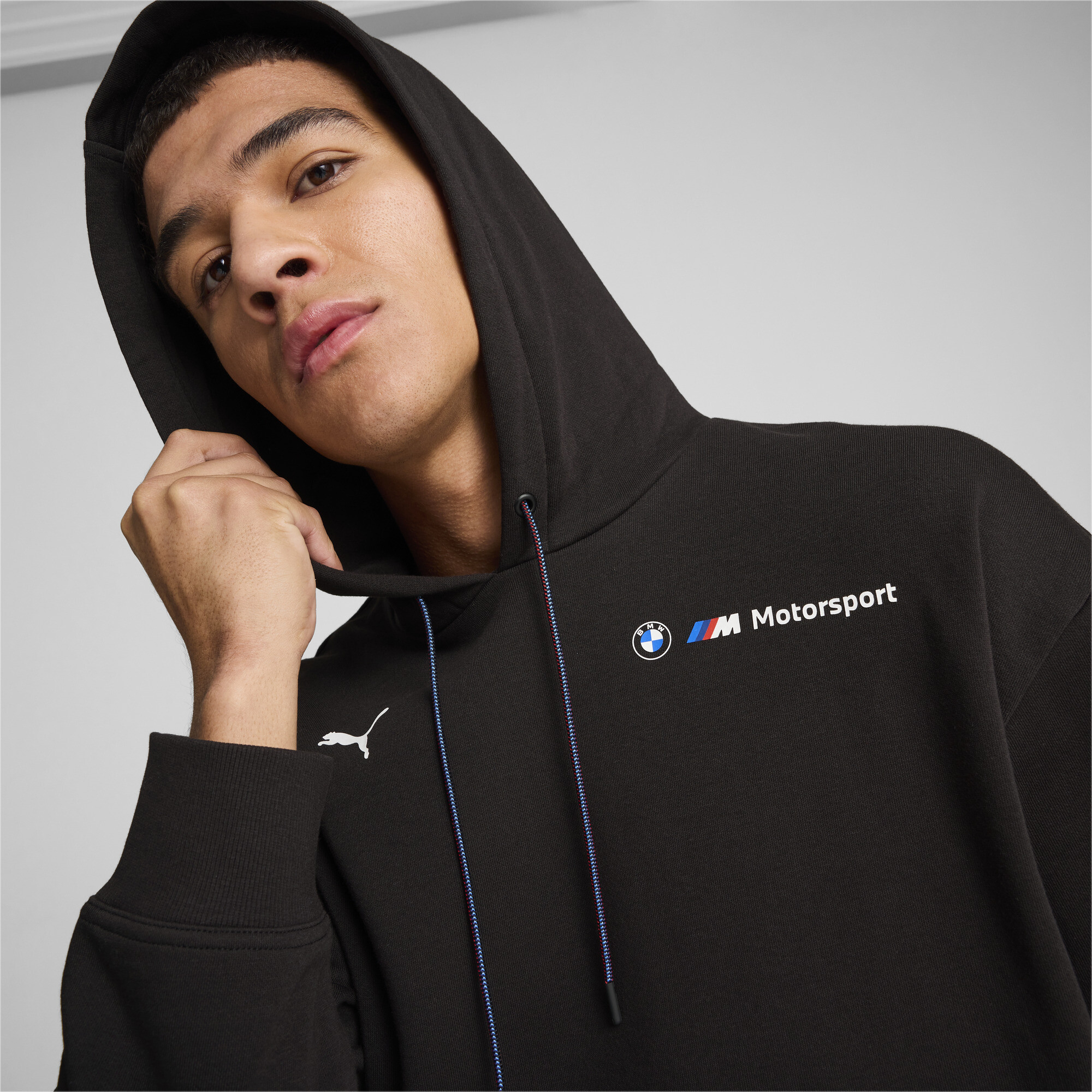 Puma ჯემპრი BMW MMS ESS+ HOODIE FLEECE PUMA Black
