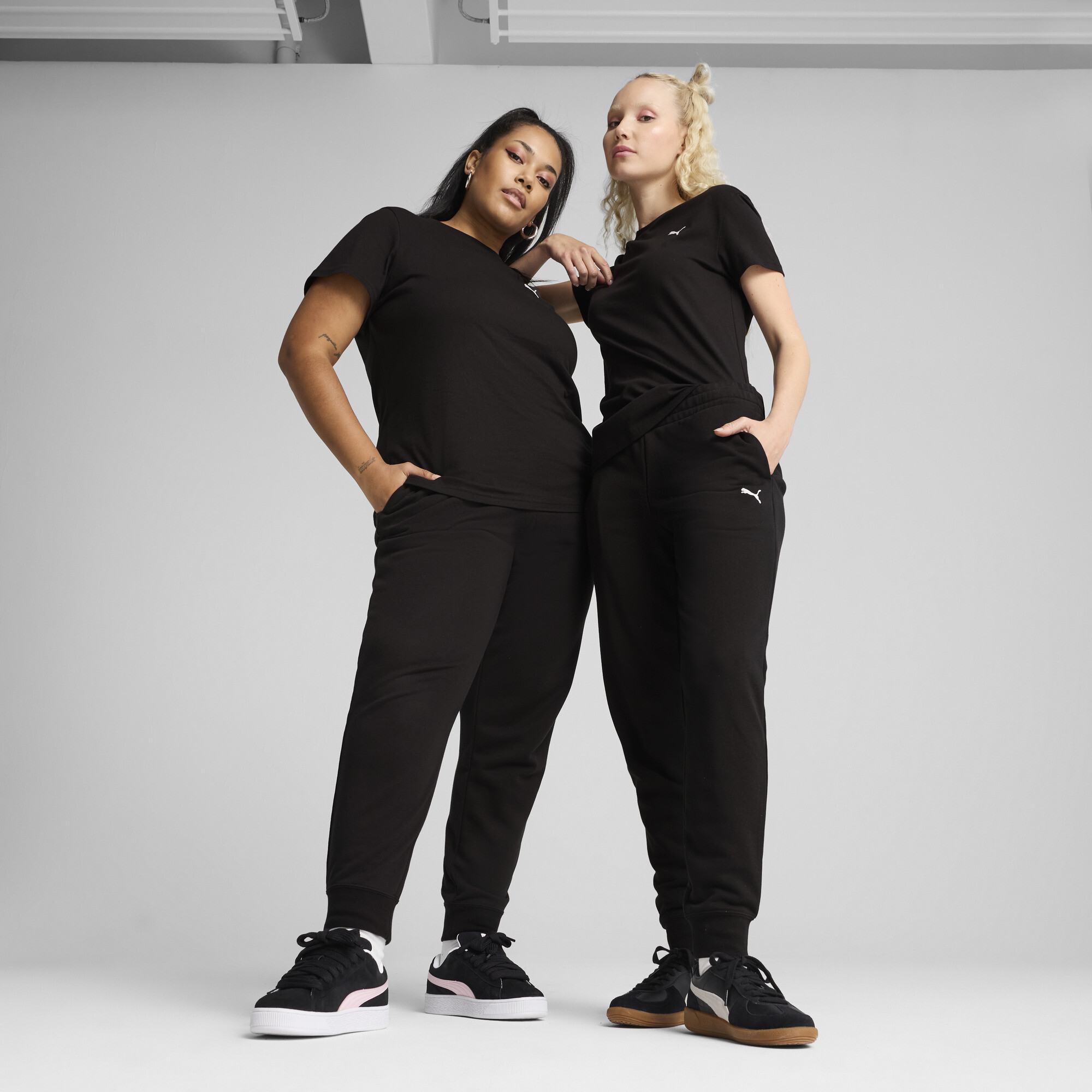 Puma ქალის შარვალი ESS Puma Logo Sweatpants TR cl