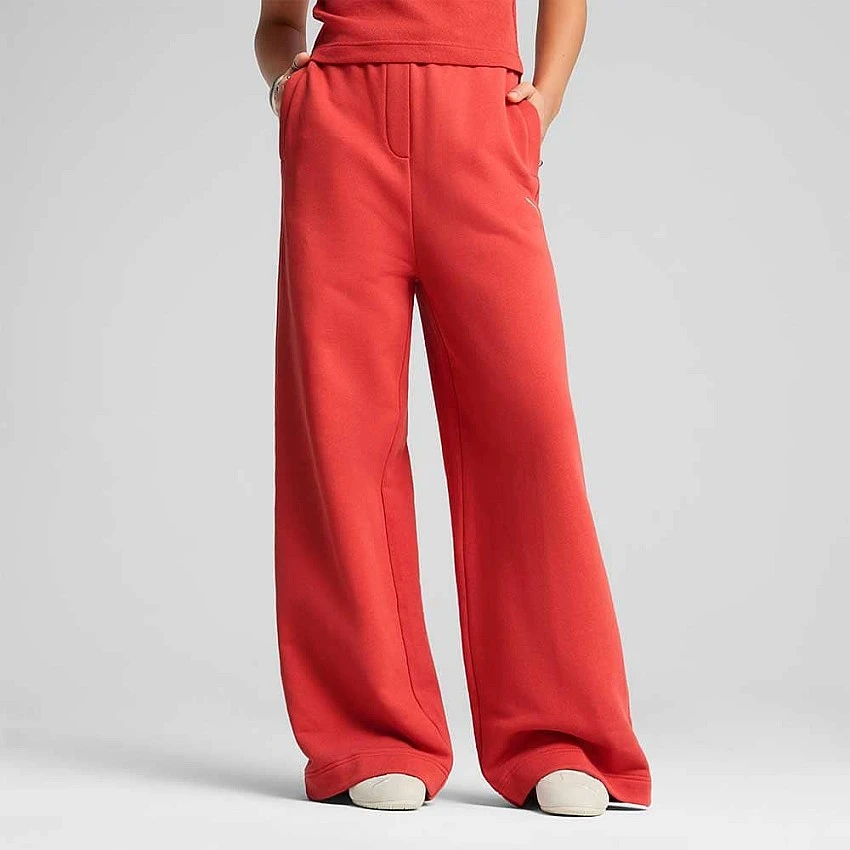 Puma შარვალი PREMIUM ESS Relaxed Sweatpants op