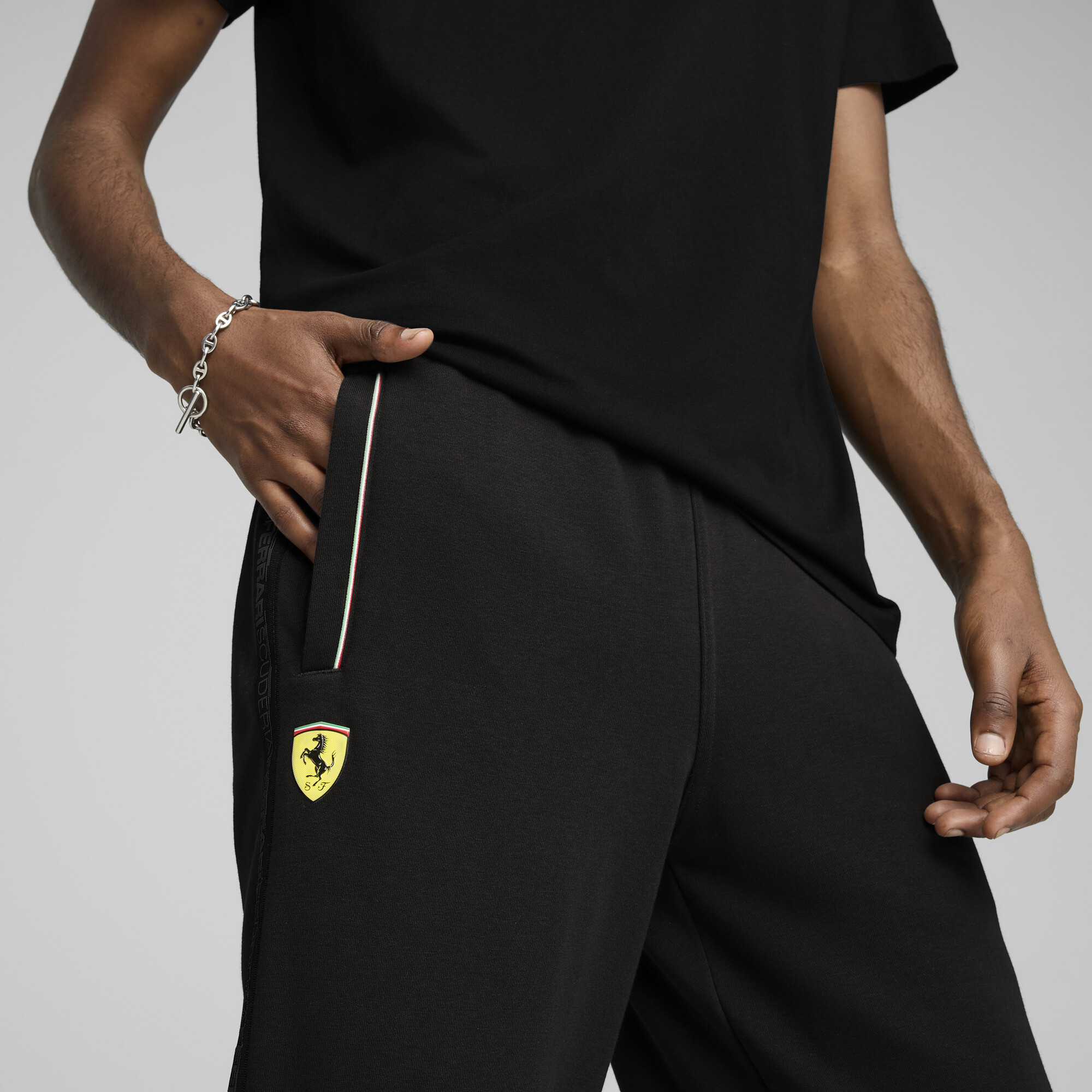 Puma შარვალი Ferrari Race Sweatpants