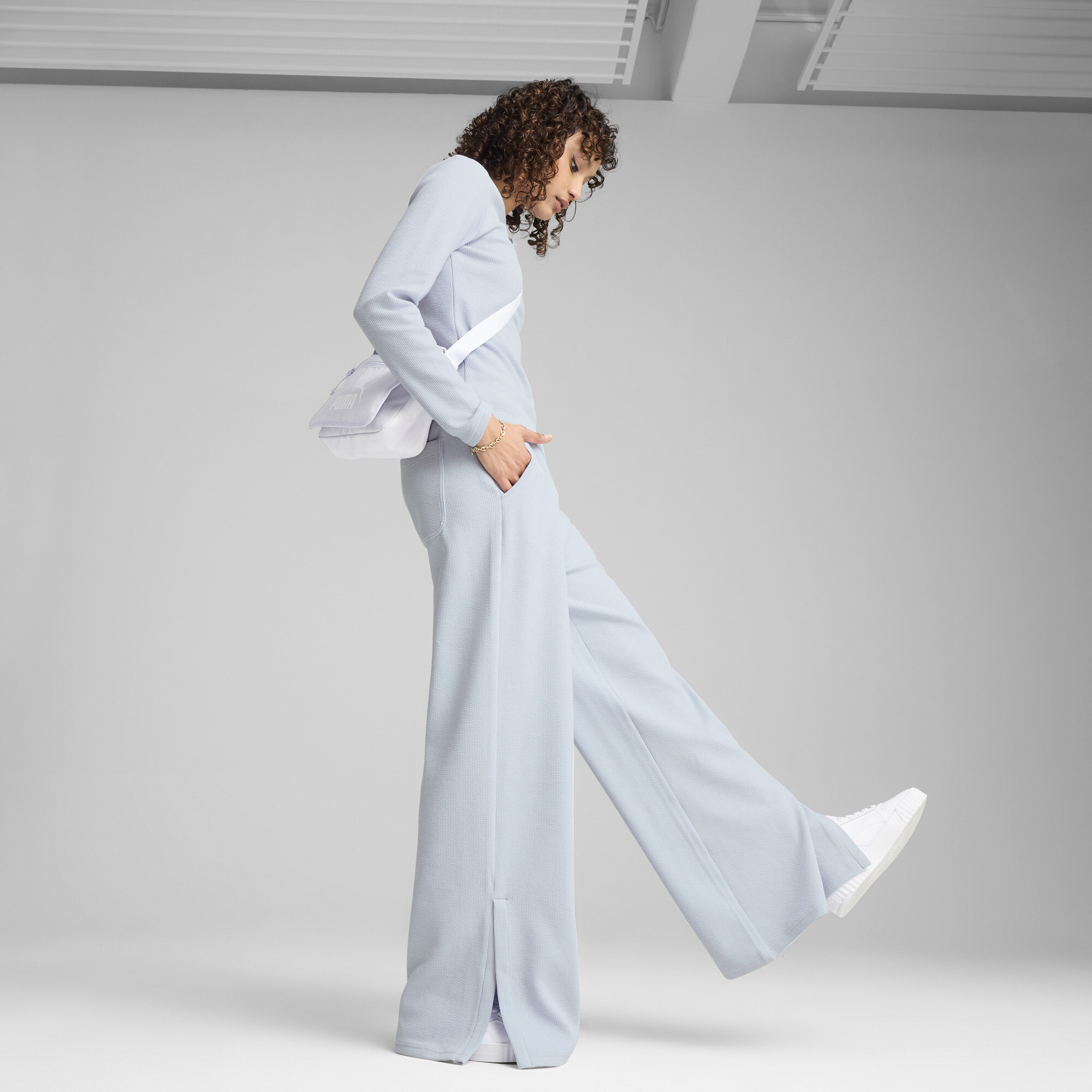 Puma ქალის შარვალი HER High-Waist Sweatpants TR op