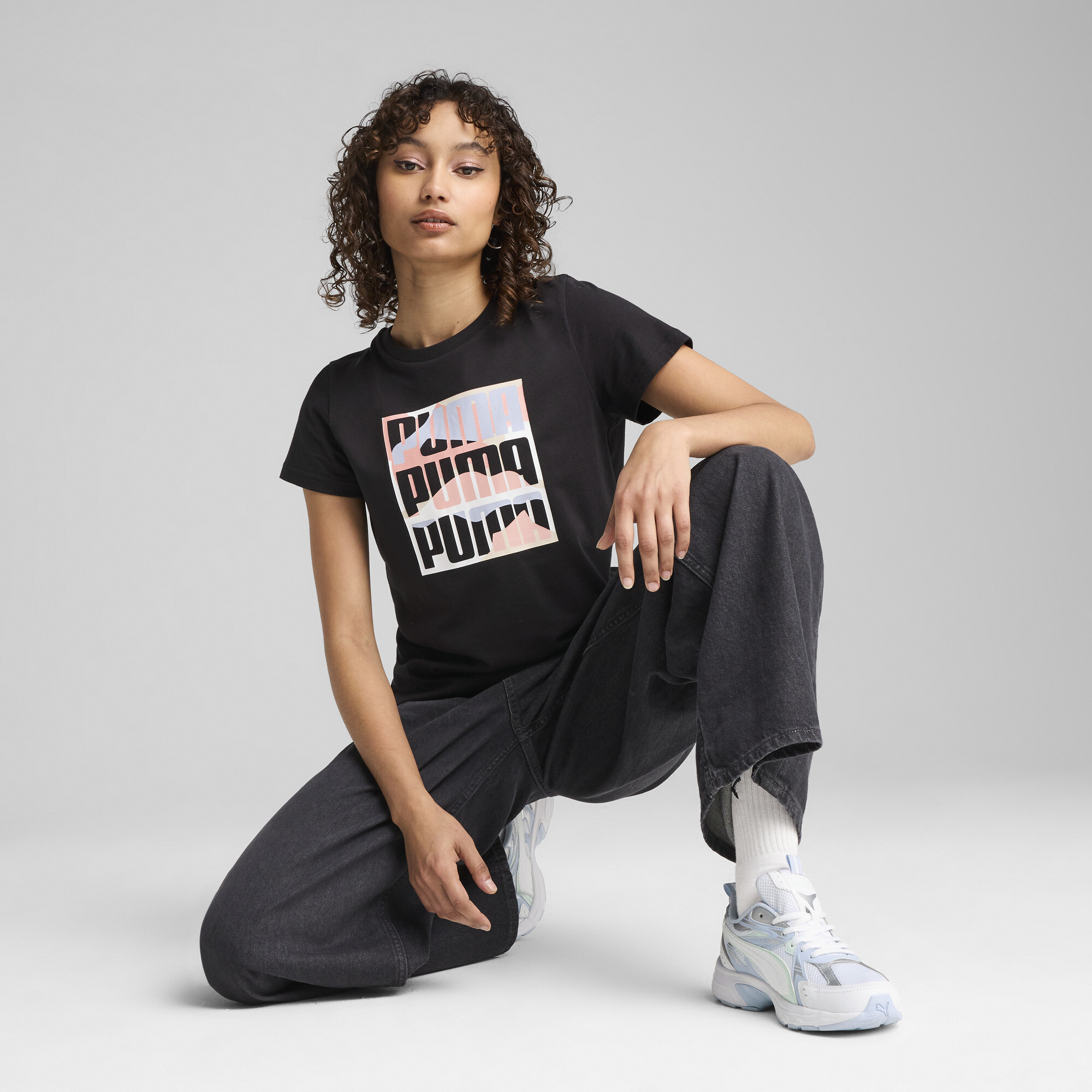 Puma ქალის მაისური GRAPHICS Mountain Tee