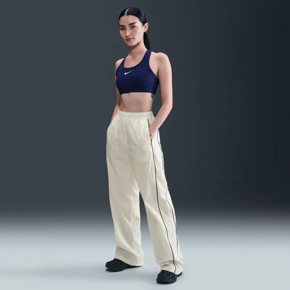 Nike ქალის სპორტული ფეხსაცმელი