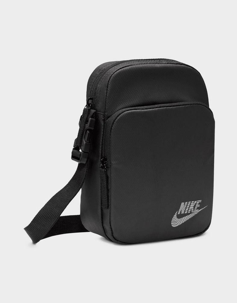 Nike ჩანთა