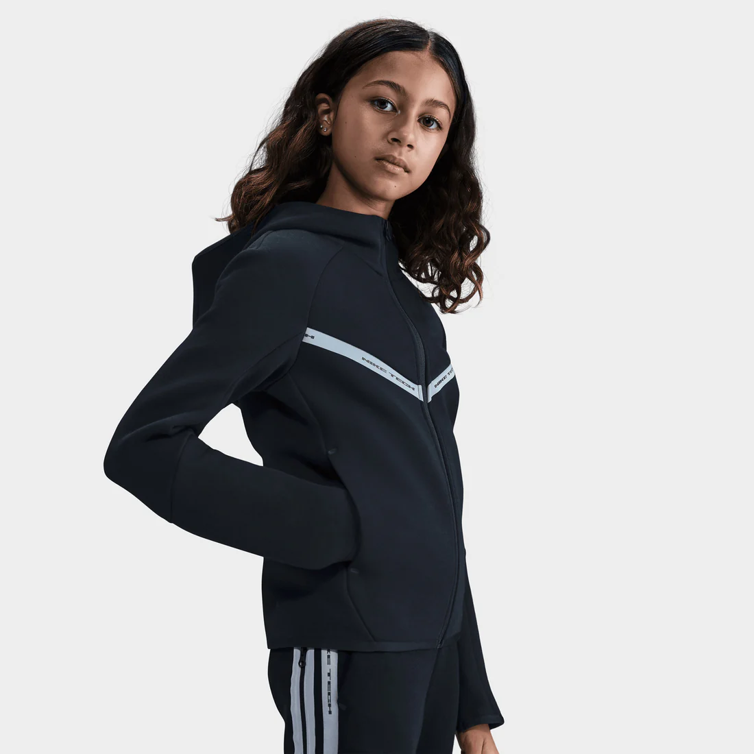 Nike ბავშვის ჯემპრი