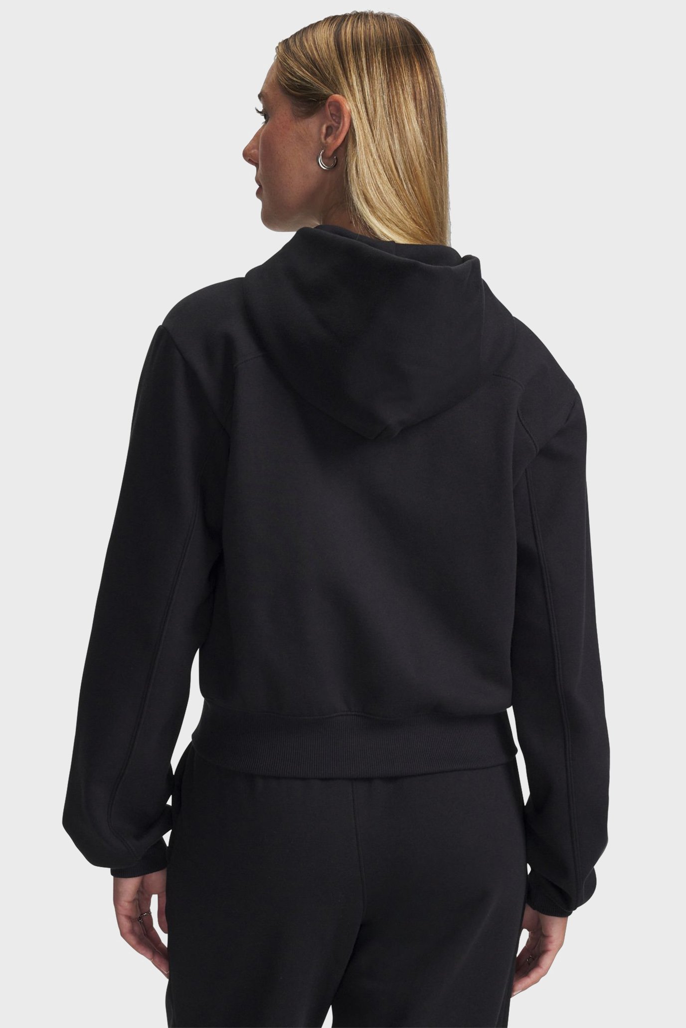 Under Armour ქალის ჯემპრი