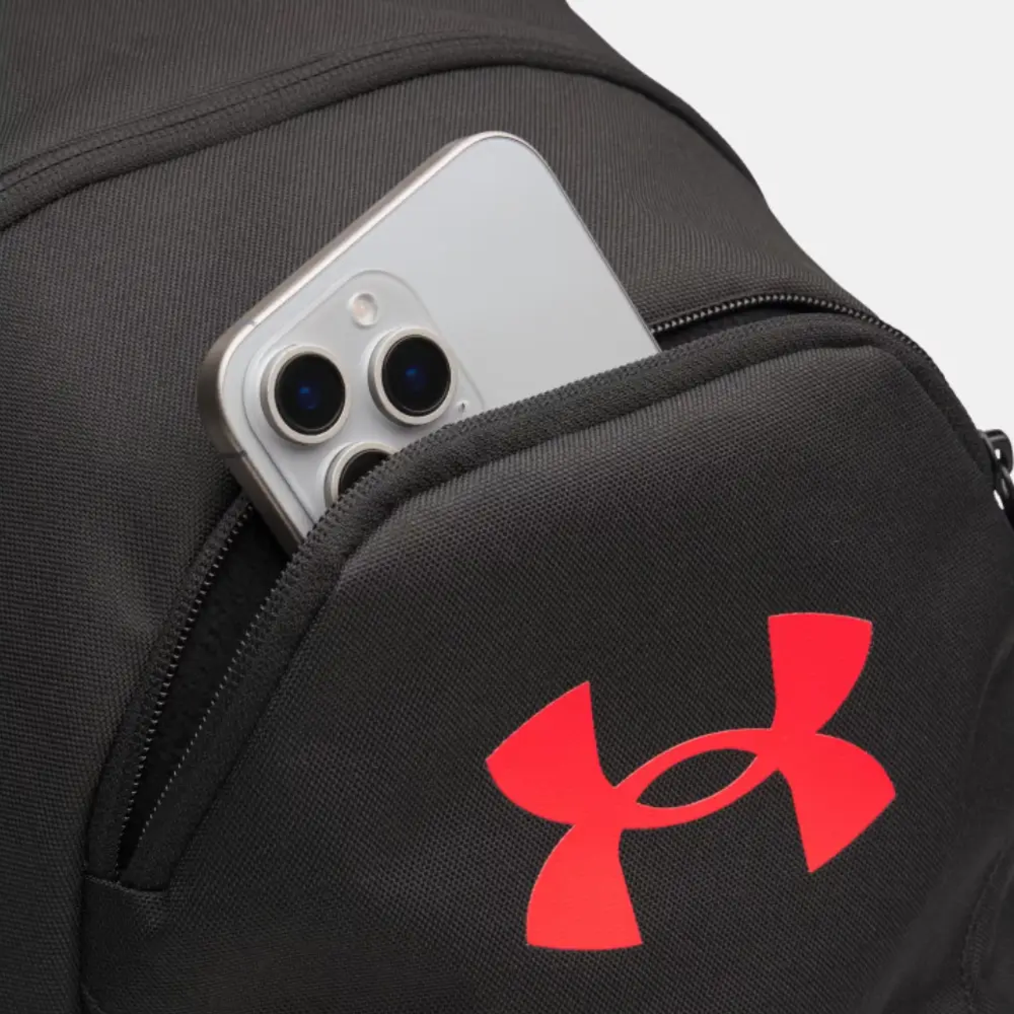 Under Armour ჩანთა