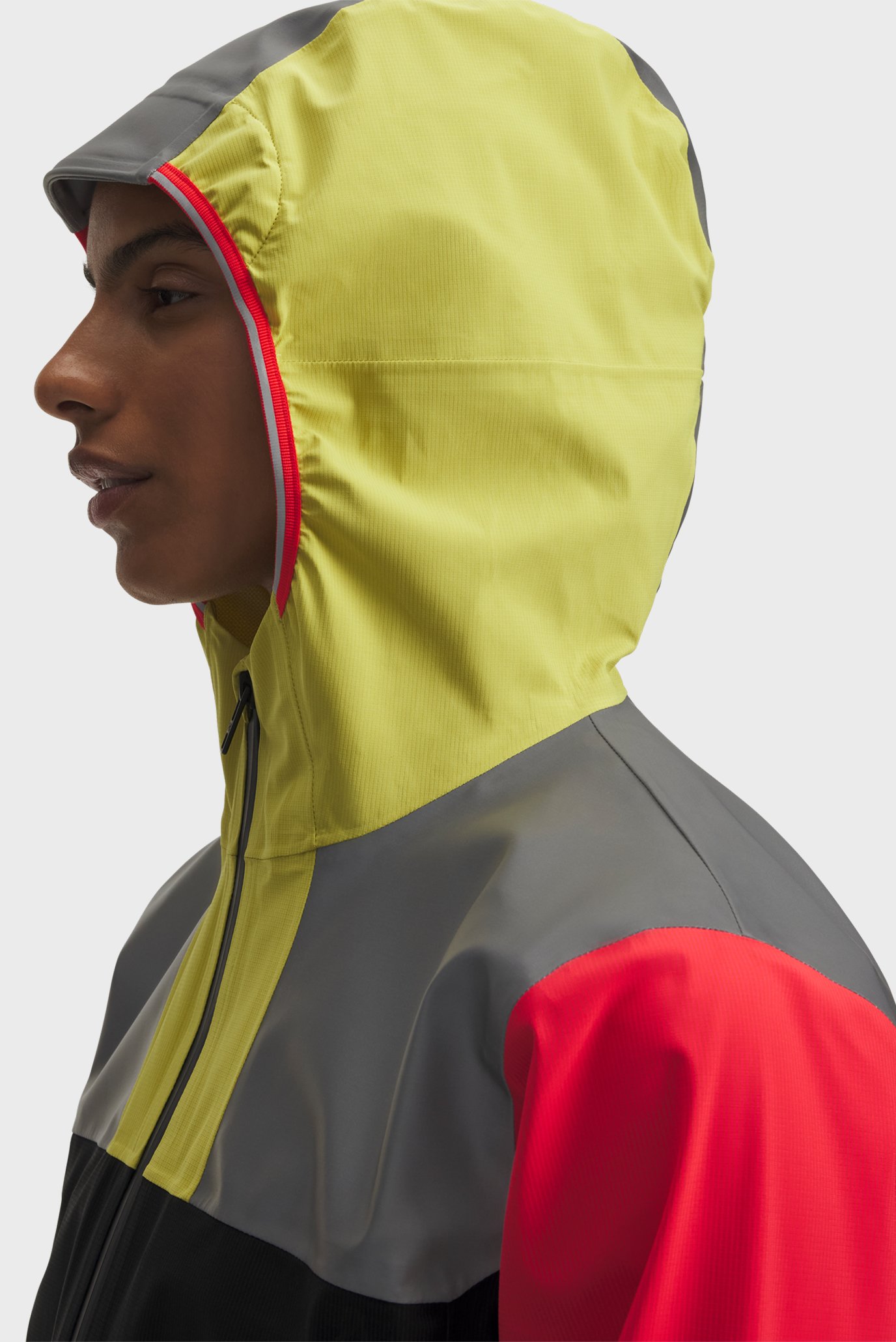 Under Armour ქალის  ქურთუკი