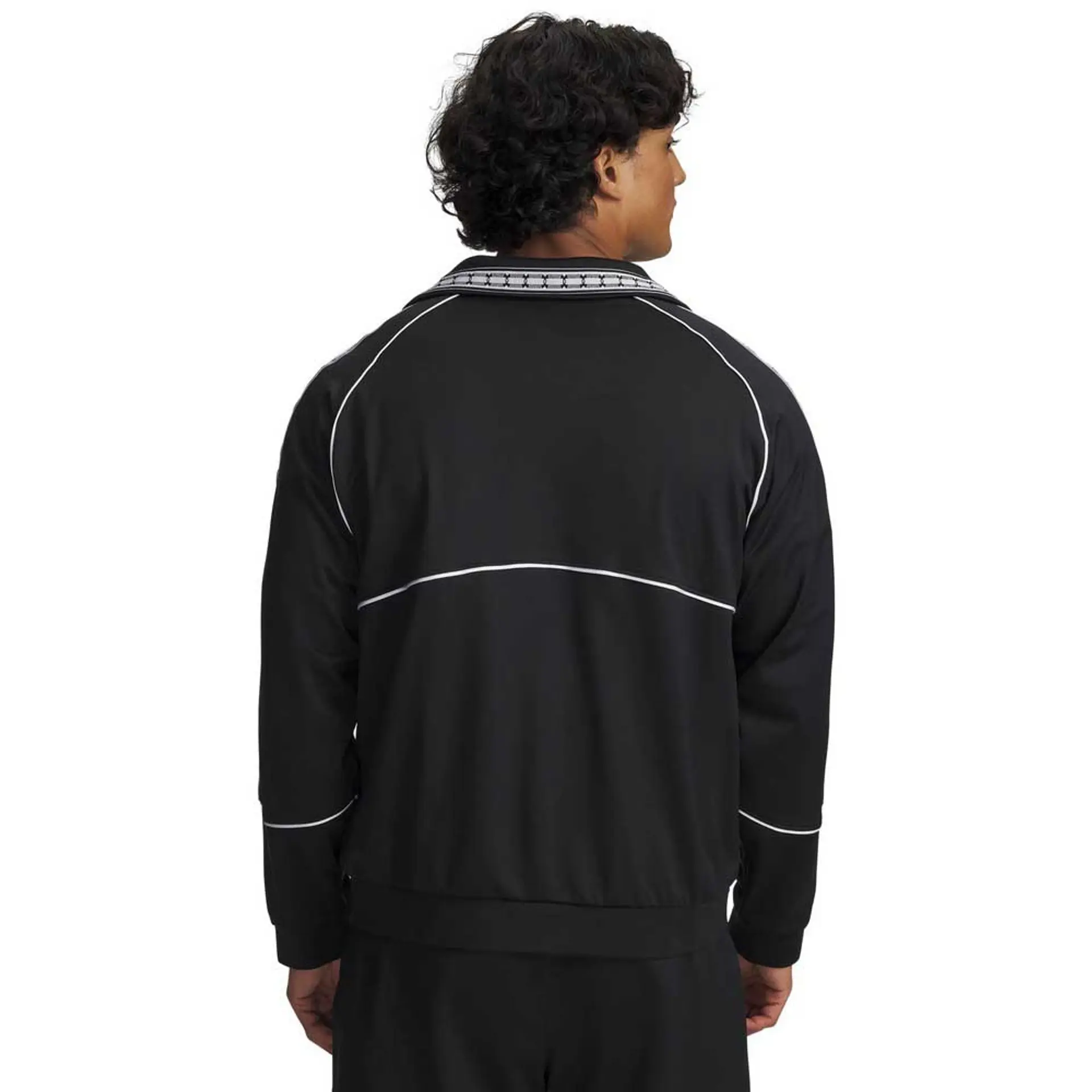 Under Armour მამაკაცის ჯემპრი