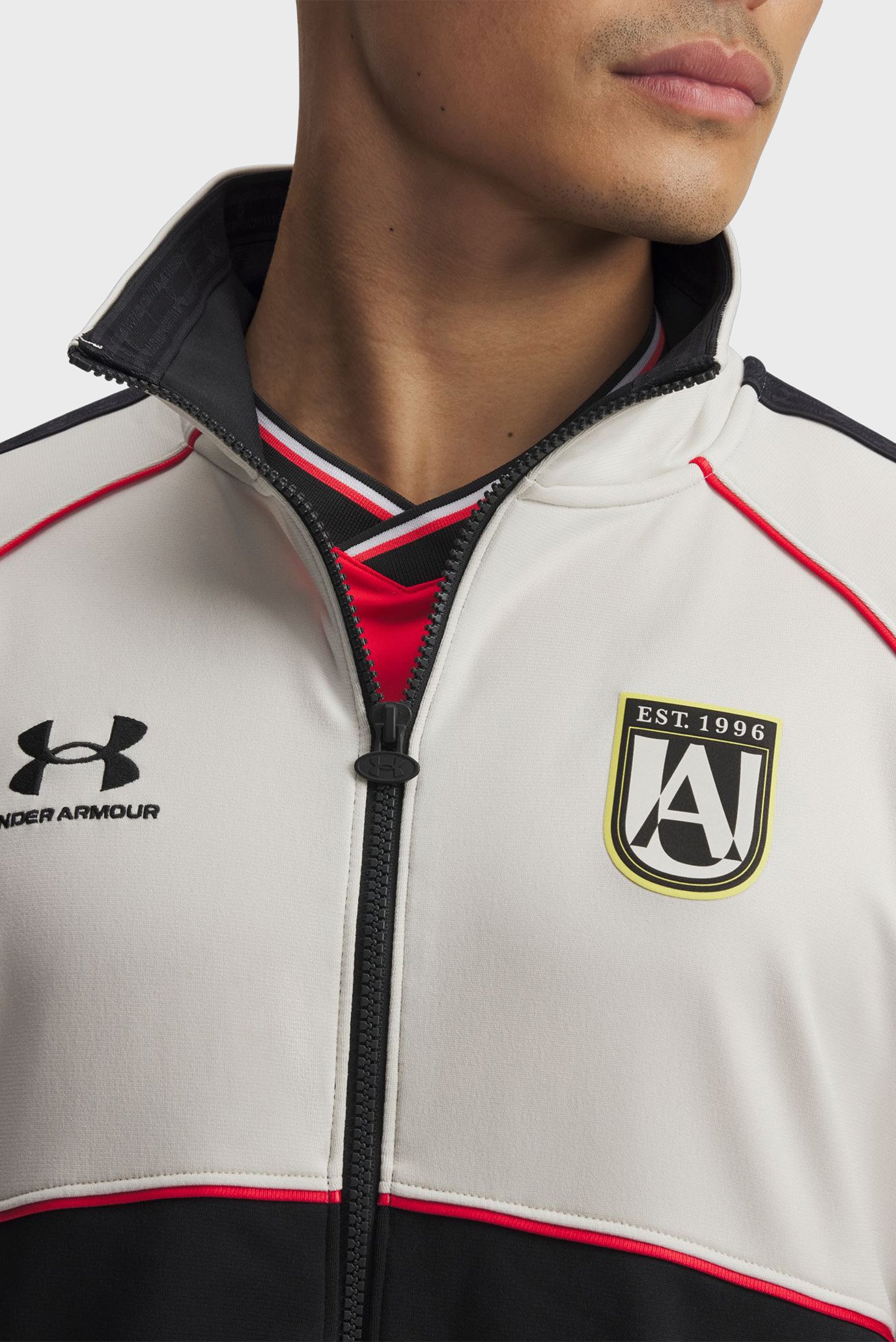 Under Armour მამაკაცის ჯემპრი
