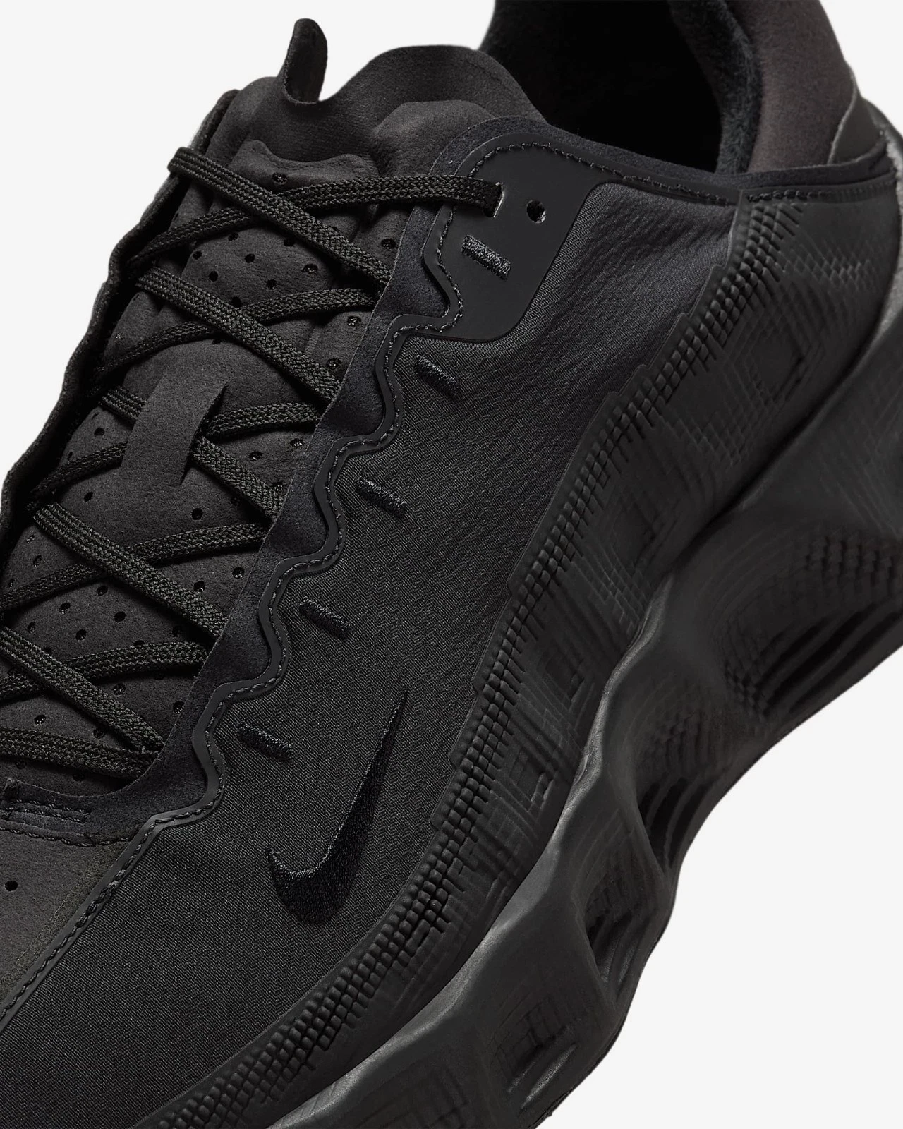 Nike მამაკაცის სპორტული ფეხსაცმელი NIKE AVA ROVER