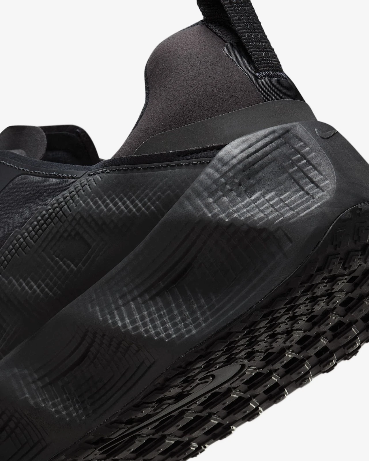 Nike მამაკაცის სპორტული ფეხსაცმელი NIKE AVA ROVER