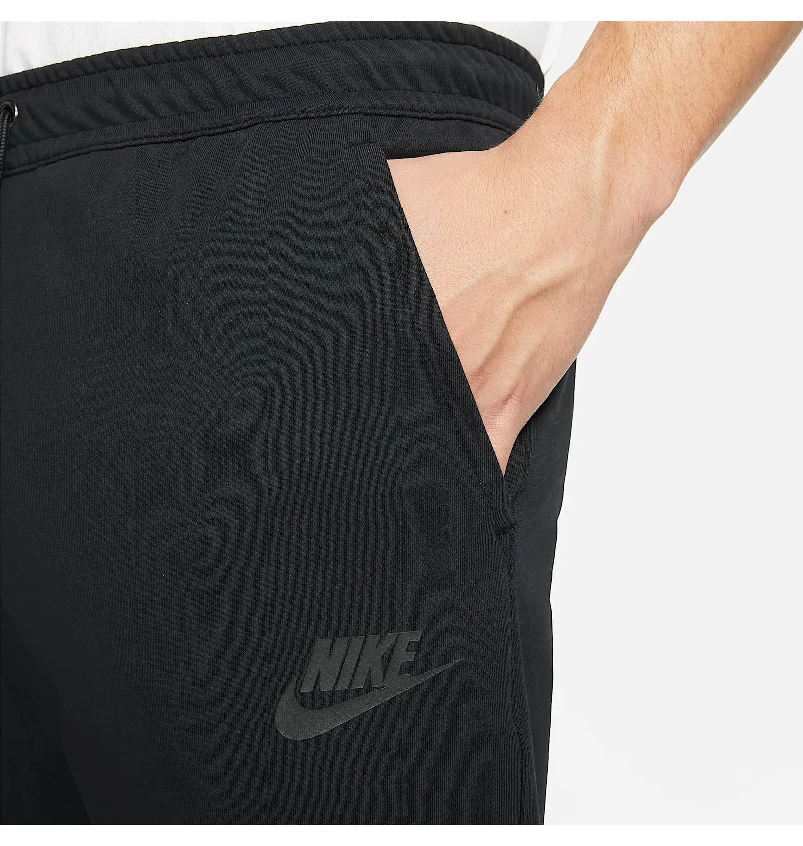 Nike მამაკაცის სპორტული შარვალი