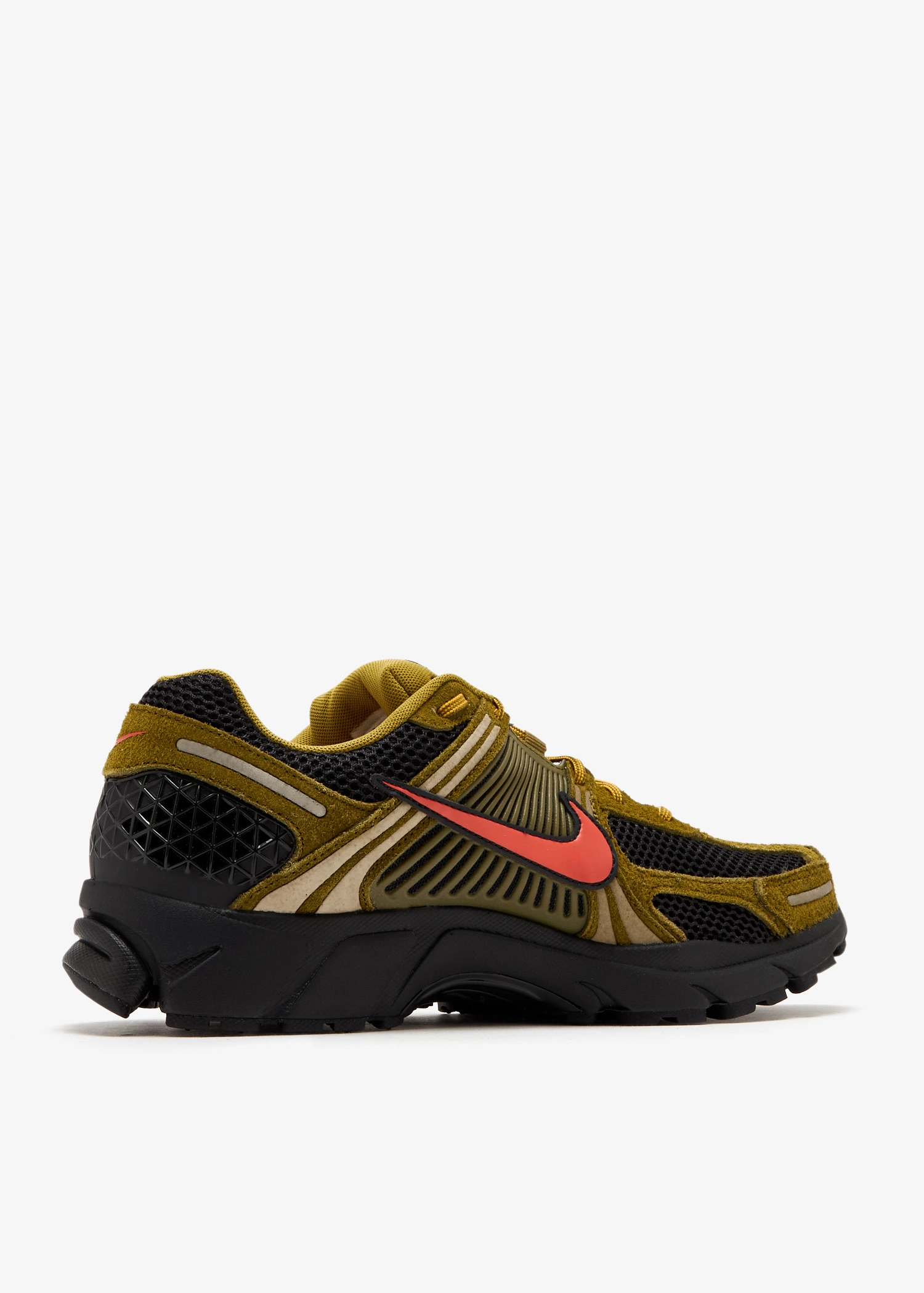 Nike მამაკაცის სპორტული ფეხსაცმელი