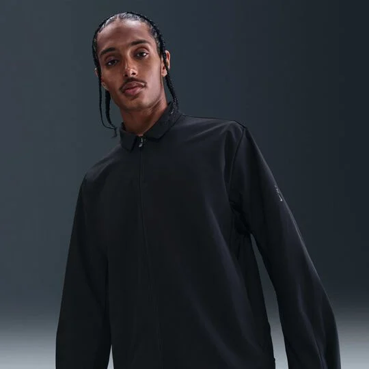Nike მამაკაცის ქურთუკი