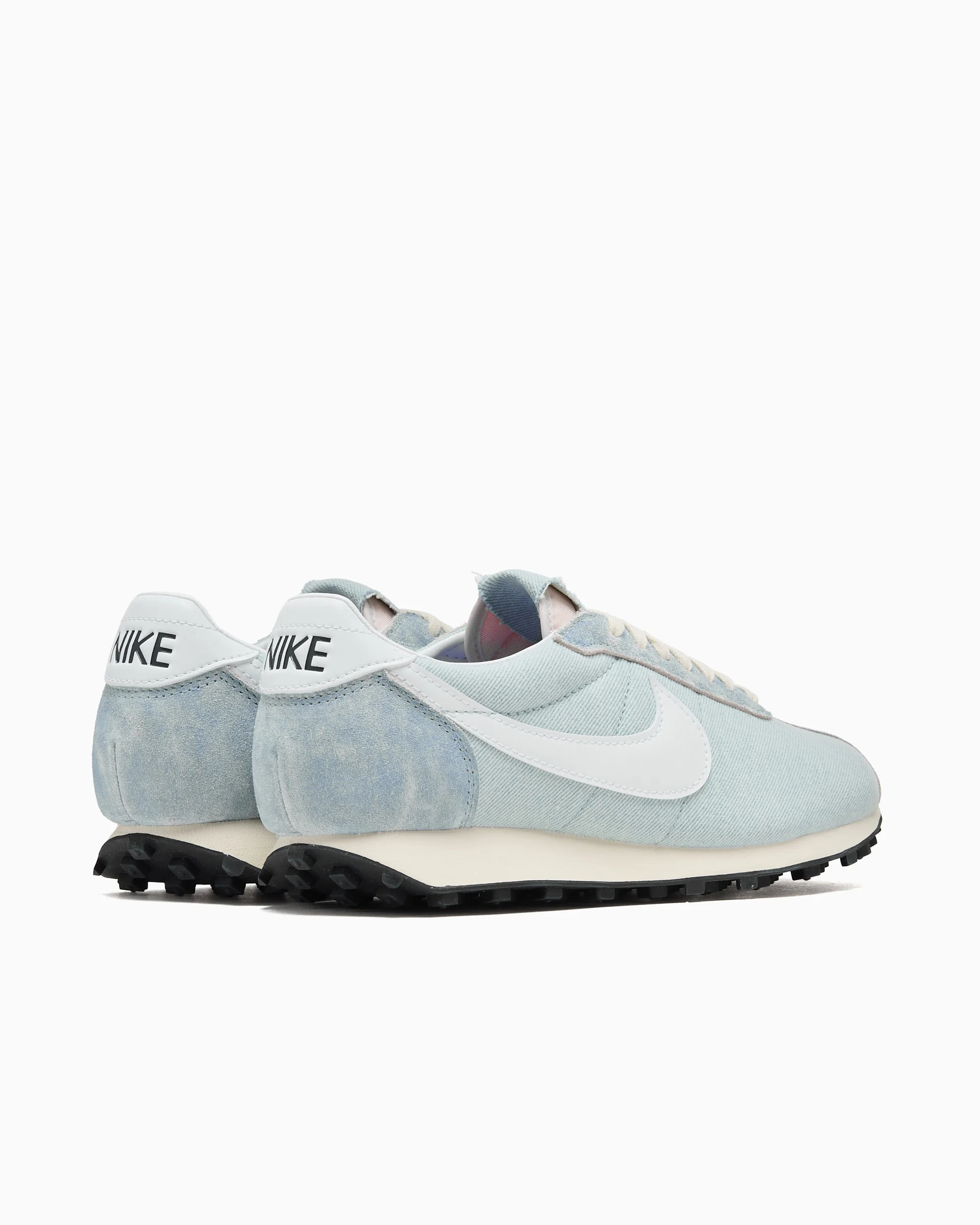Nike მამაკაცის სპორტული ფეხსაცმელი