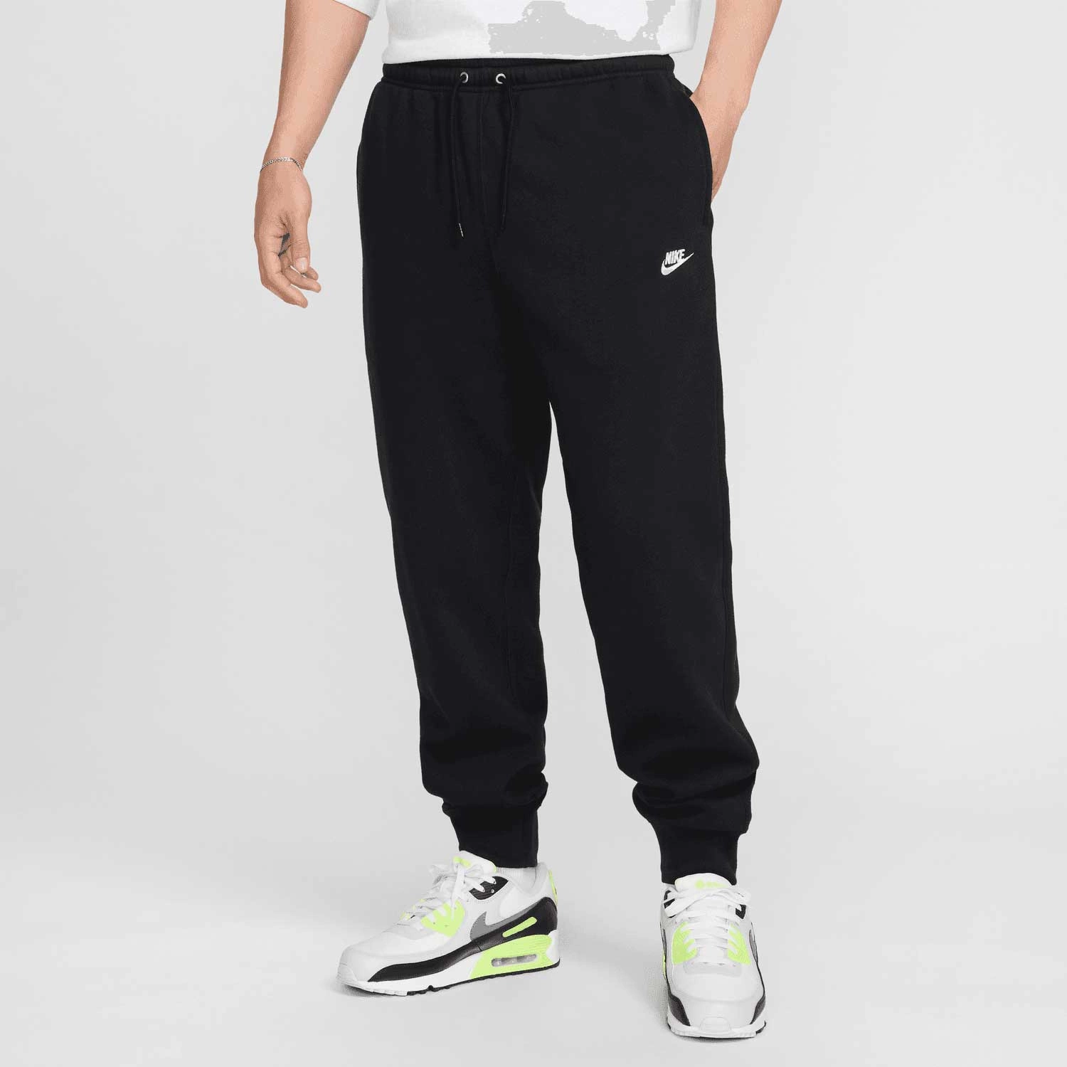 Nike მამაკაცის სპორტული შარვალი