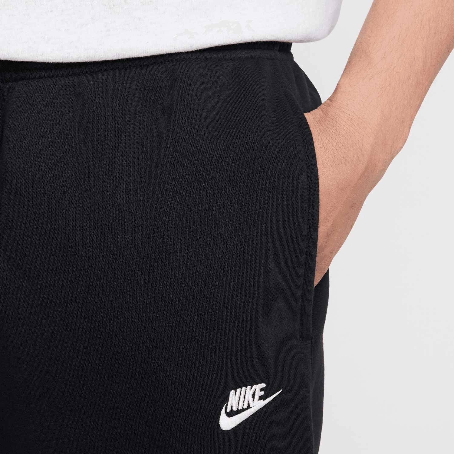 Nike მამაკაცის სპორტული შარვალი