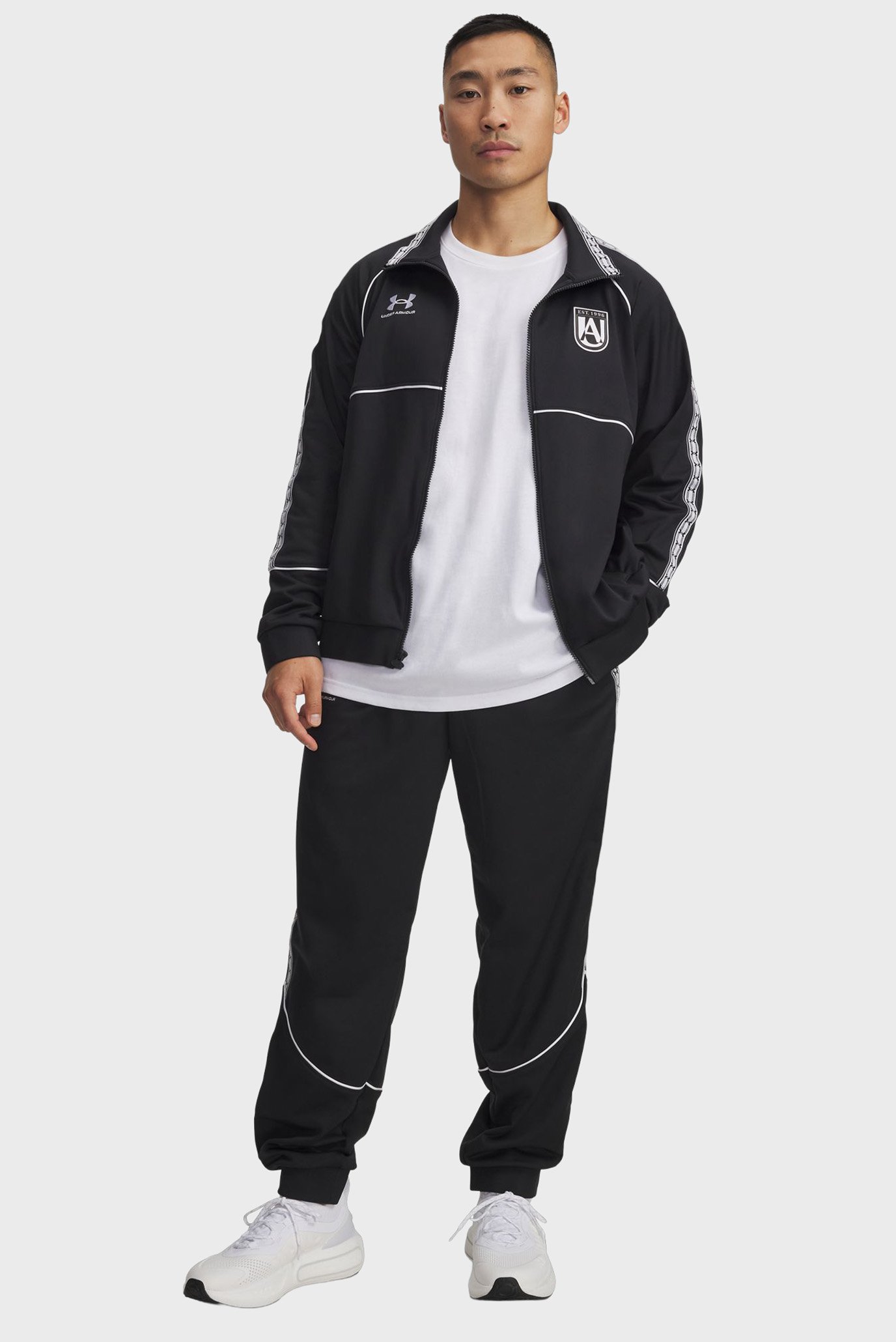 Under Armour მამაკაცის სპორტული შარვალი