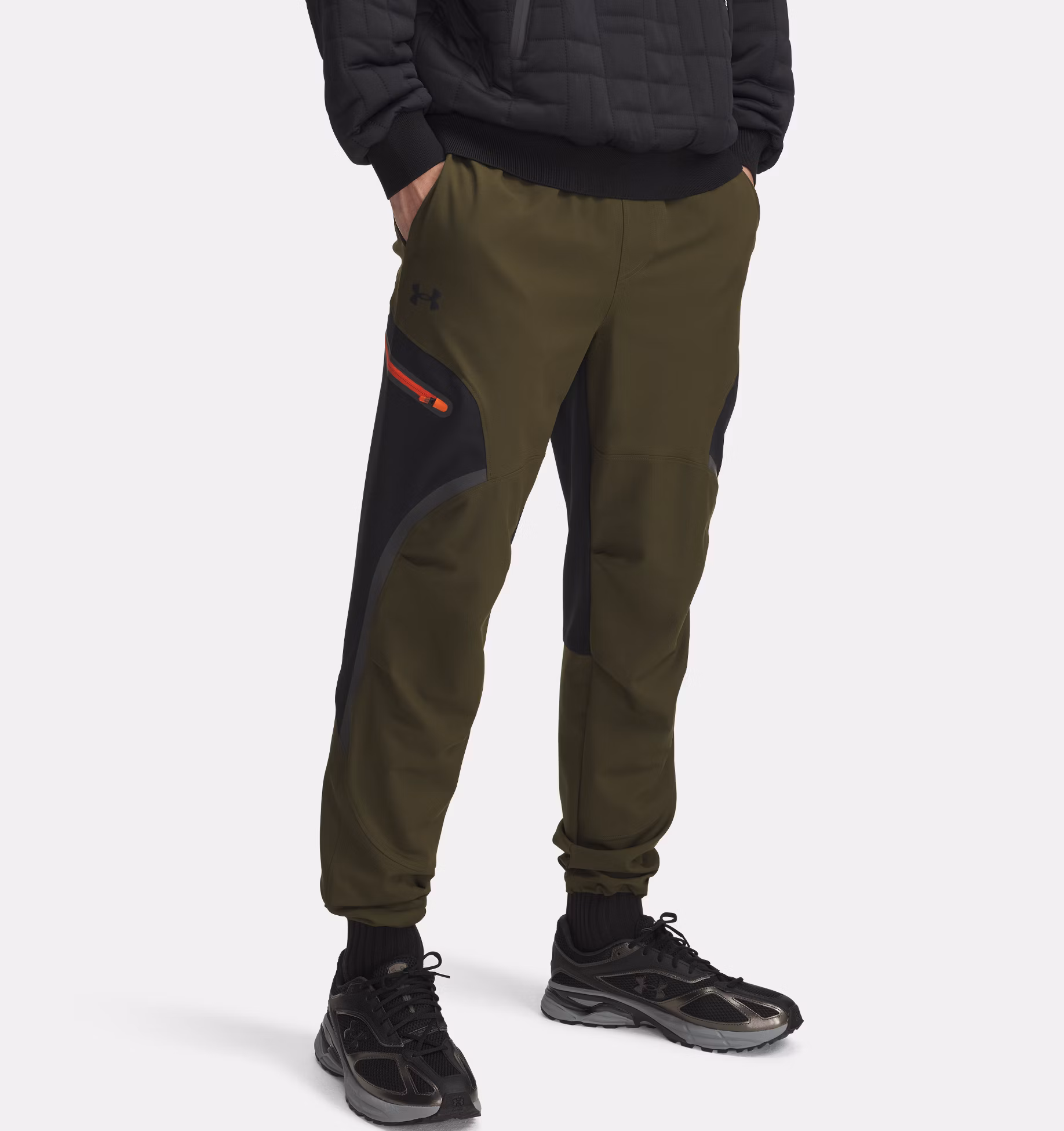 Under Armour მამაკაცის სპორტული შარვალი