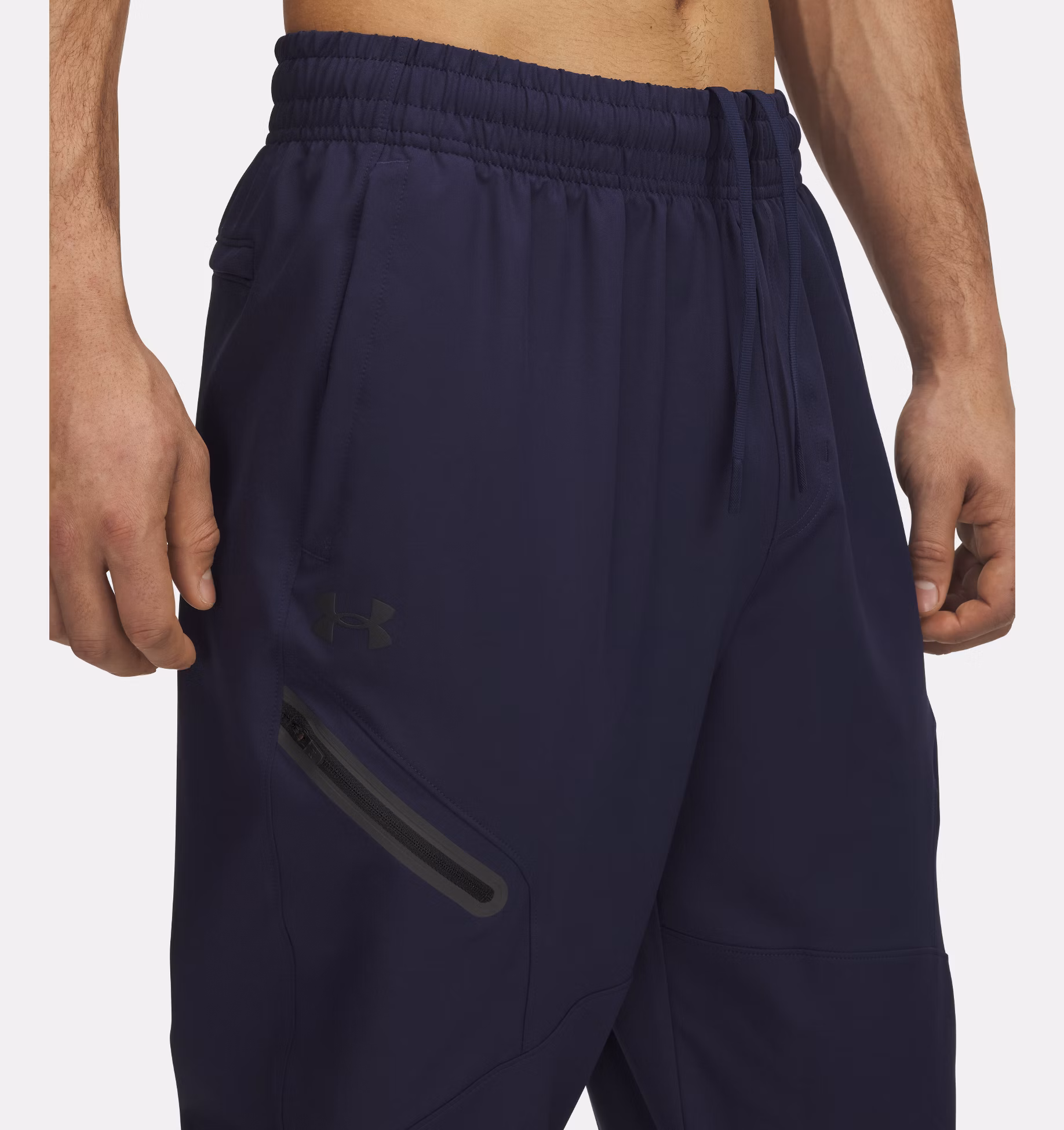 Under Armour მამაკაცის სპორტული შარვალი