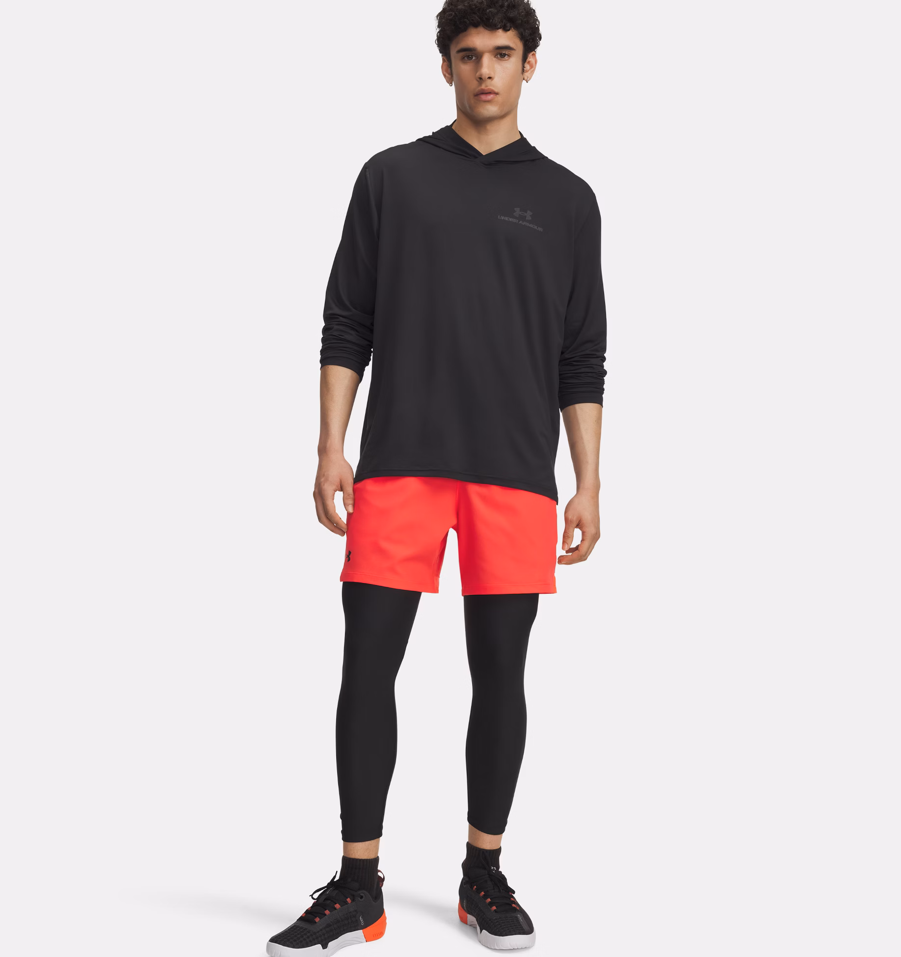 Under Armour მამაკაცის შორტი