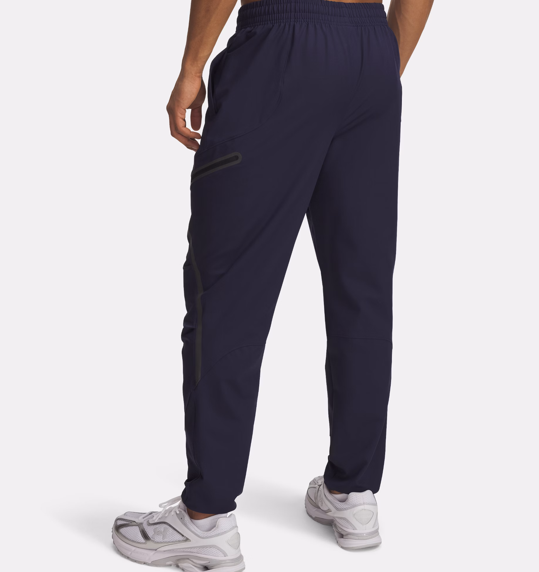 Under Armour მამაკაცის სპორტული შარვალი