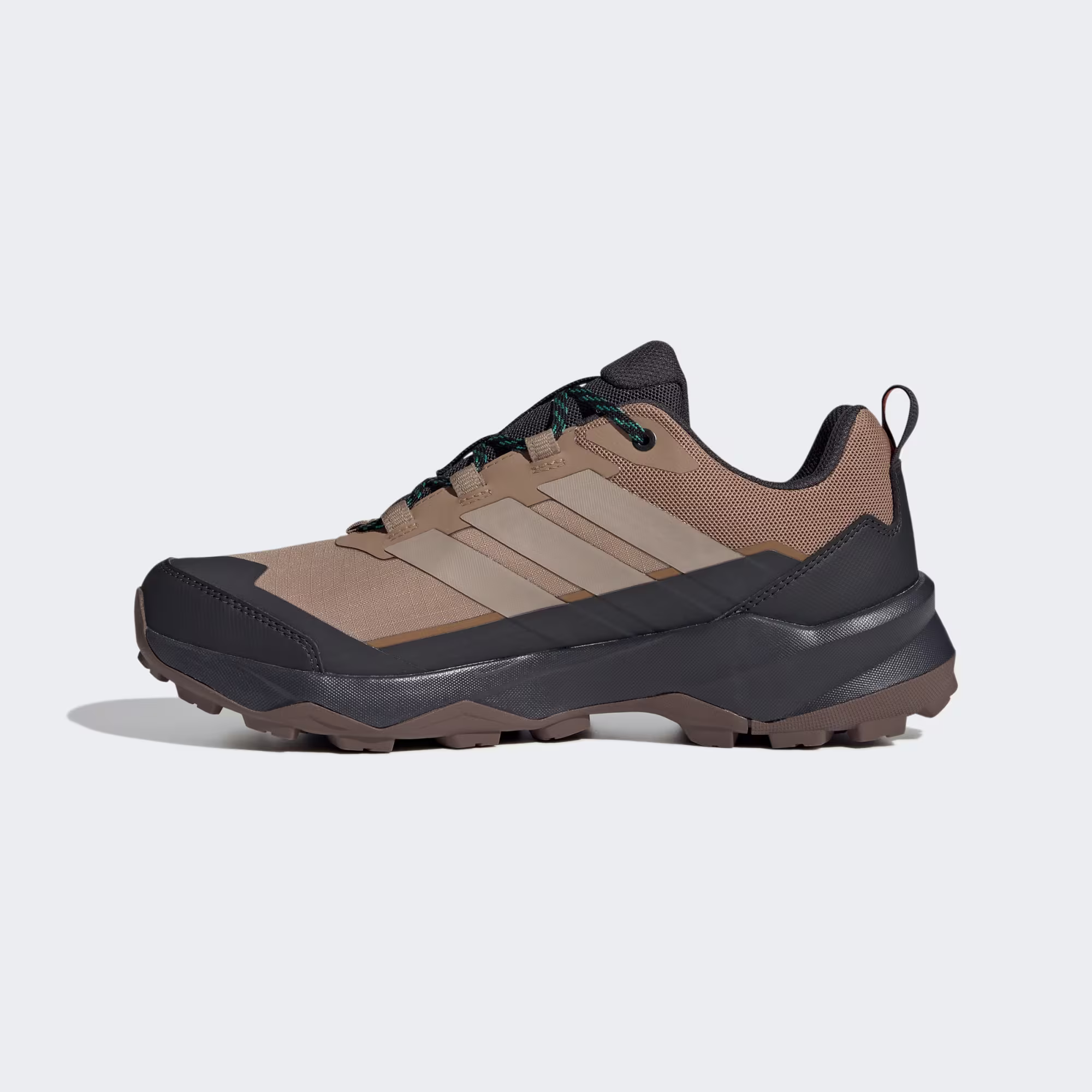 Adidas მამაკაცის სპორტული ფეხსაცმელი
