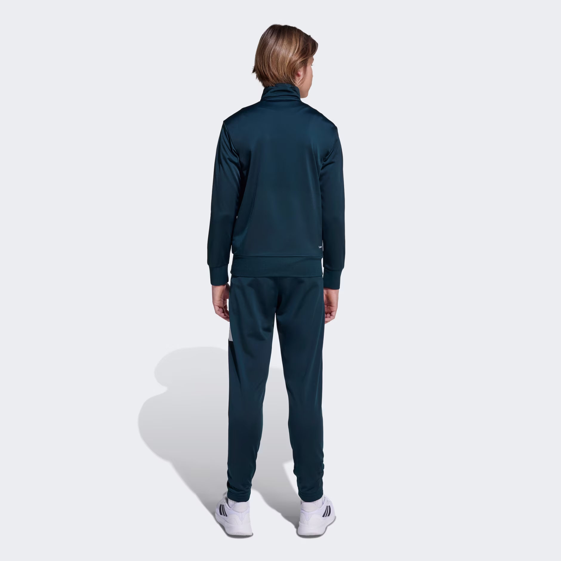 Adidas ბავშვის სპორტული კომპლექტი