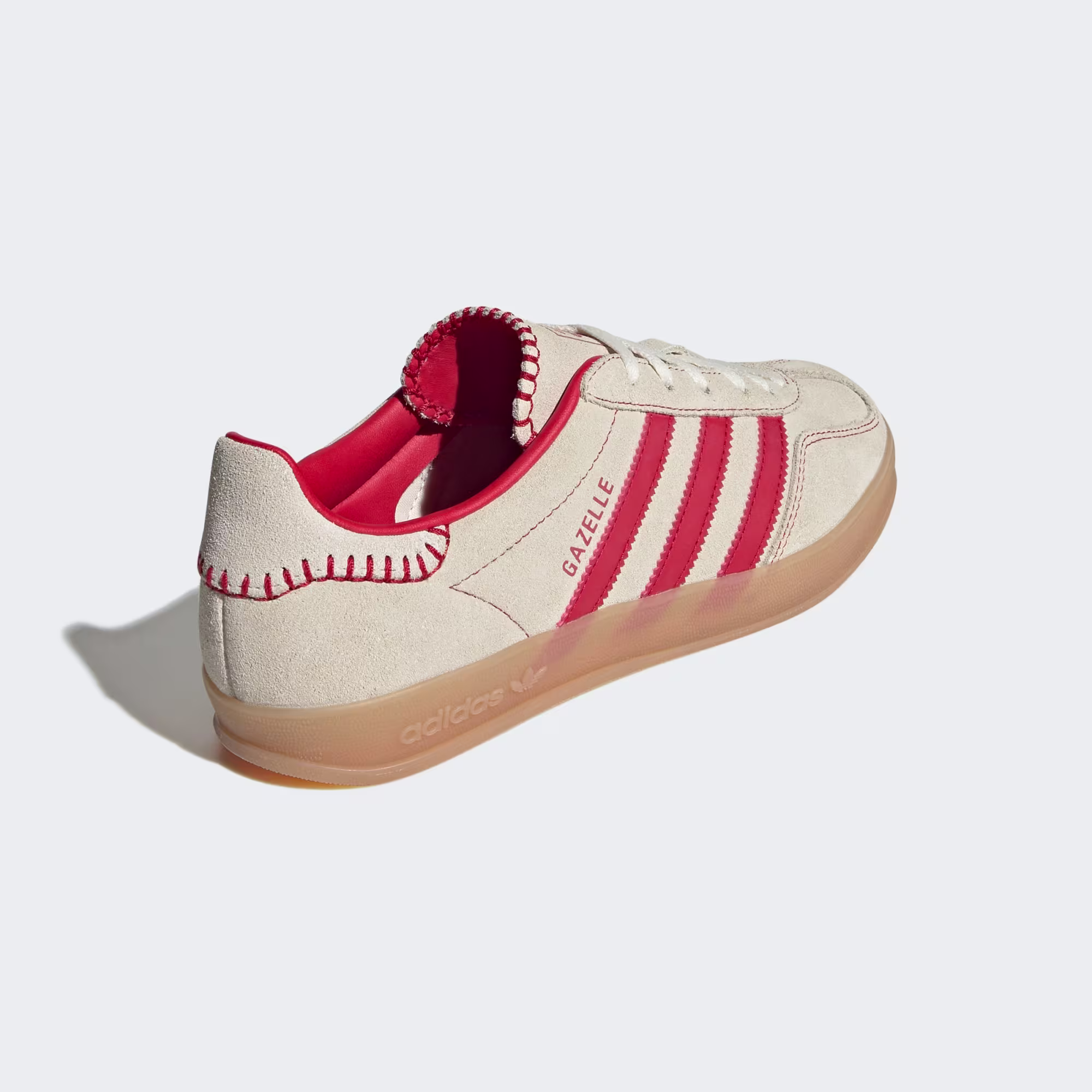 Adidas ქალის სპორტული ფეხსაცმელი