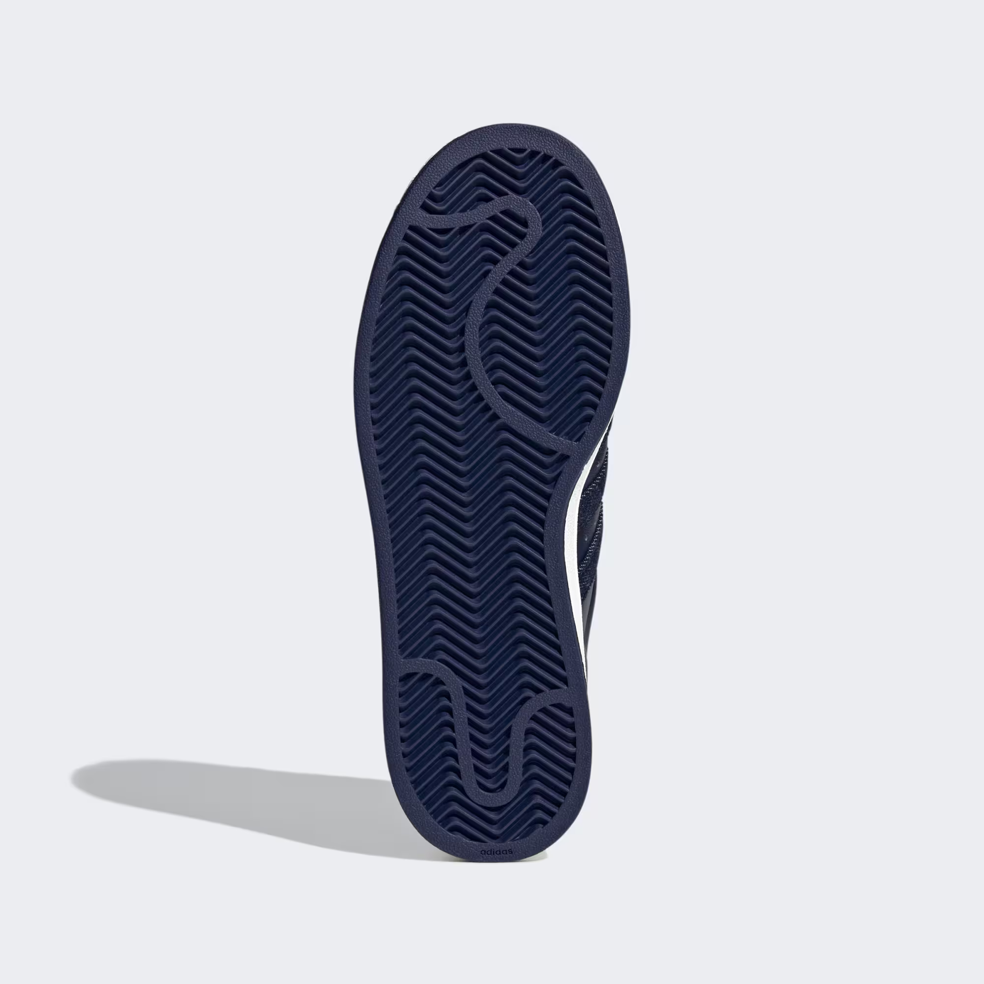 Adidas ქალის სპორტული ფეხსაცმელი