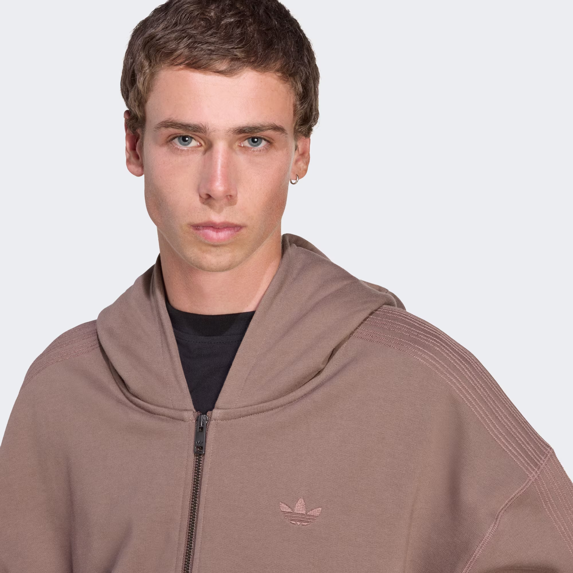 Adidas მამაკაცის ჯემპრი