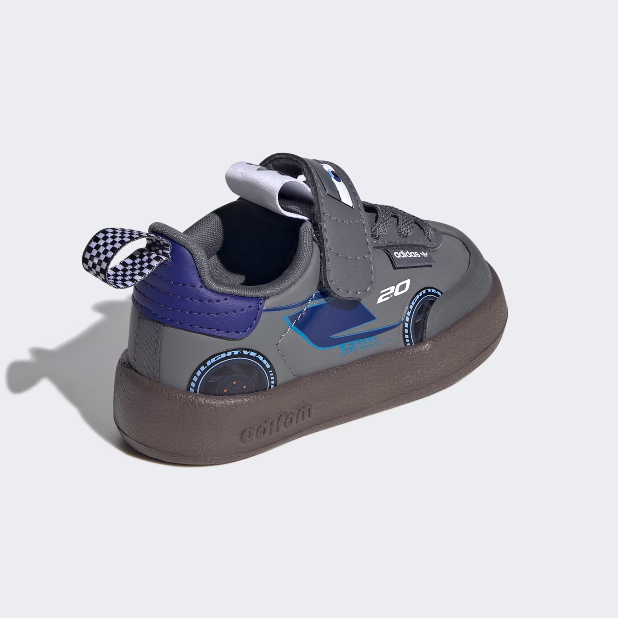 Adidas ბავშვის სპორტული ფეხსაცმელი