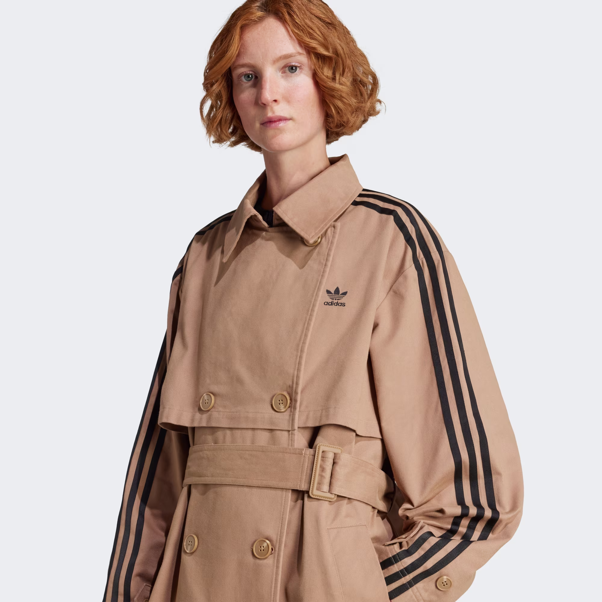 Adidas ქალის  ქურთუკი