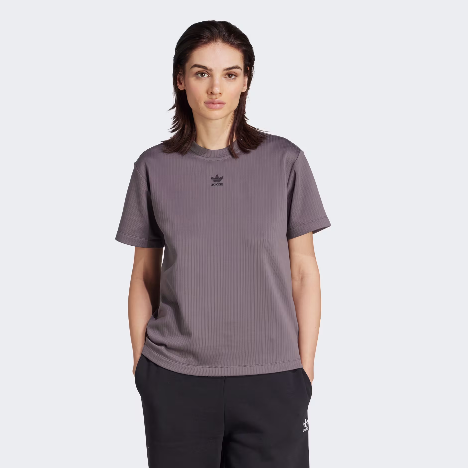 Adidas ქალის მაისური