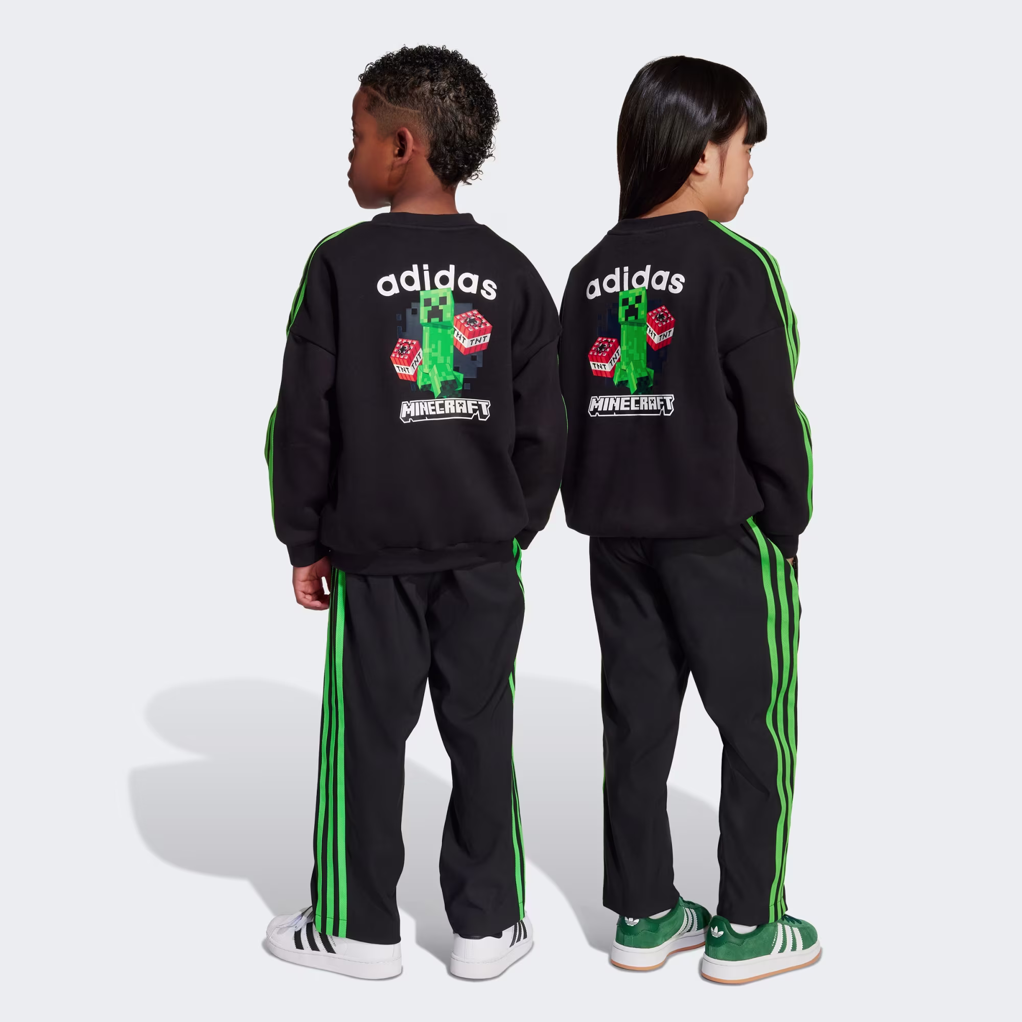 Adidas ბავშვის სპორტული კომპლექტი