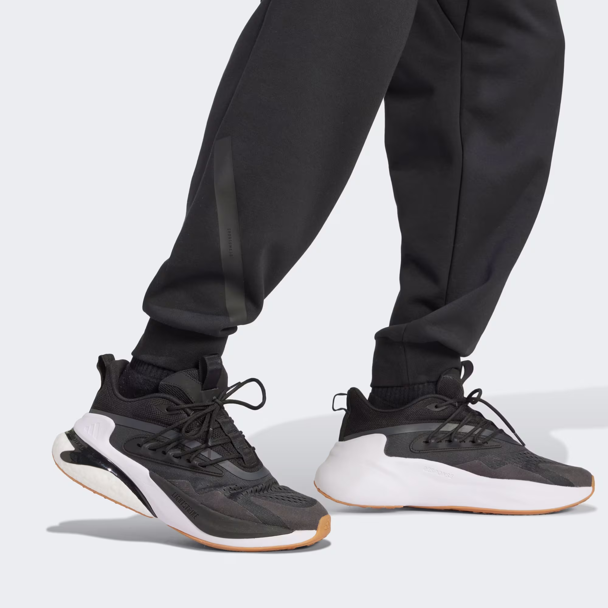 Adidas მამაკაცის შარვალი M Z.N.E. PT