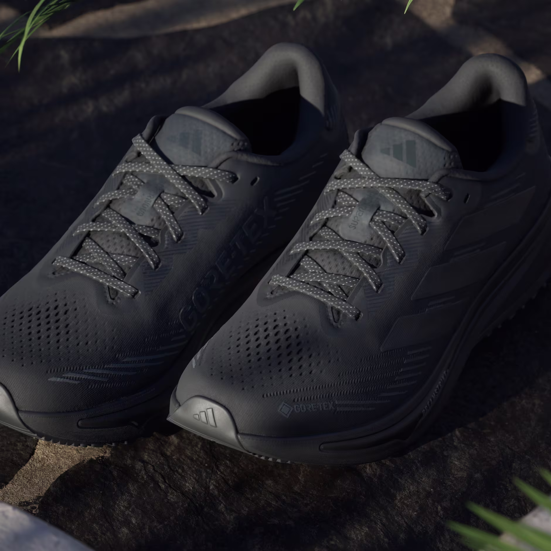 Adidas მამაკაცის სპორტული ფეხსაცმელი