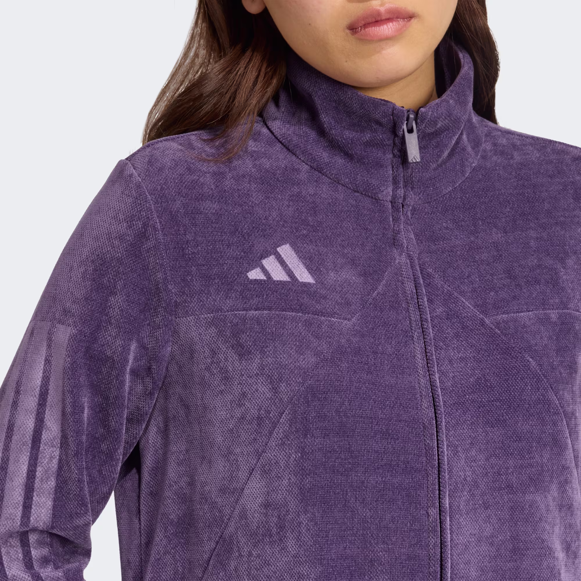 Adidas ქალის ჯემპრი