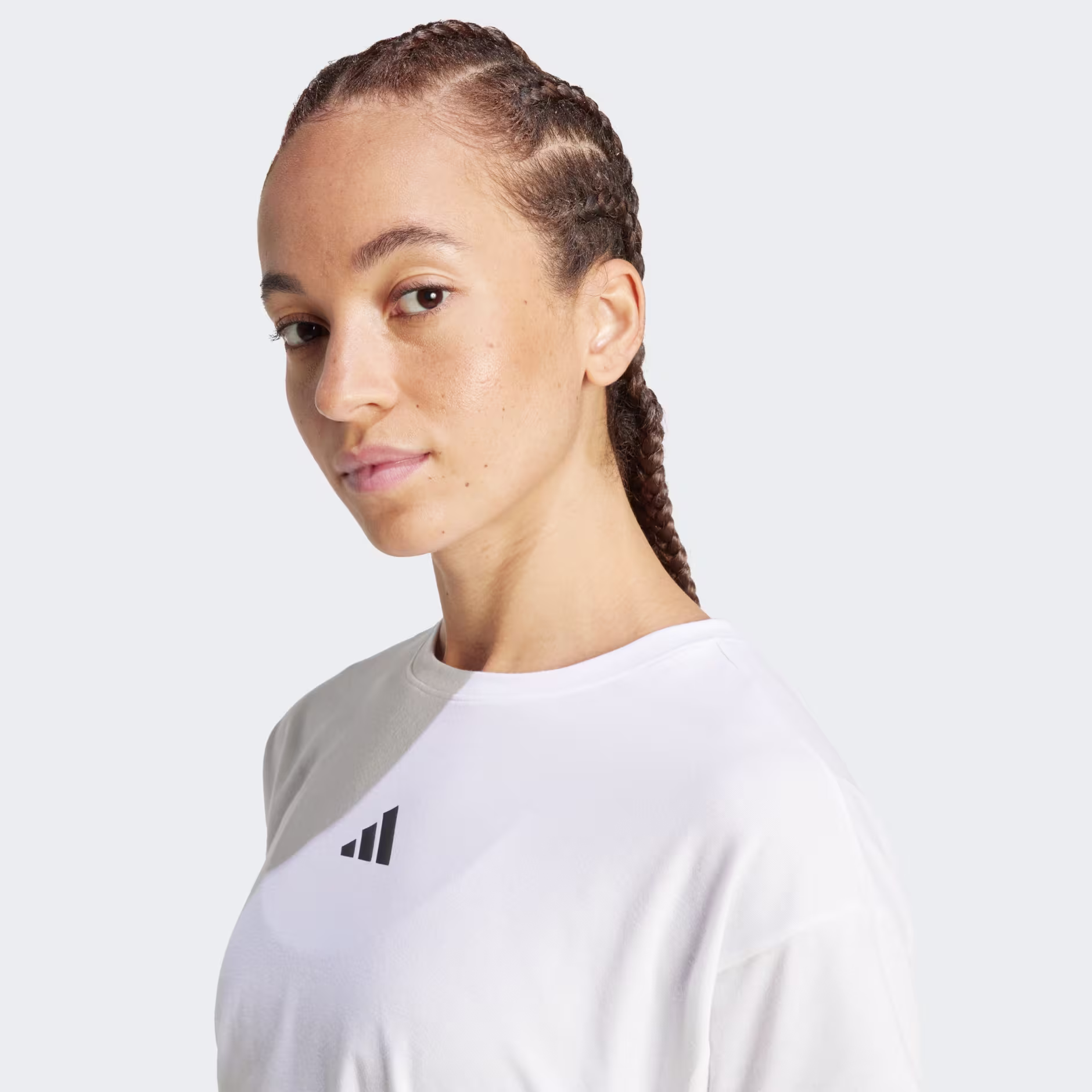 Adidas ქალის მაისური