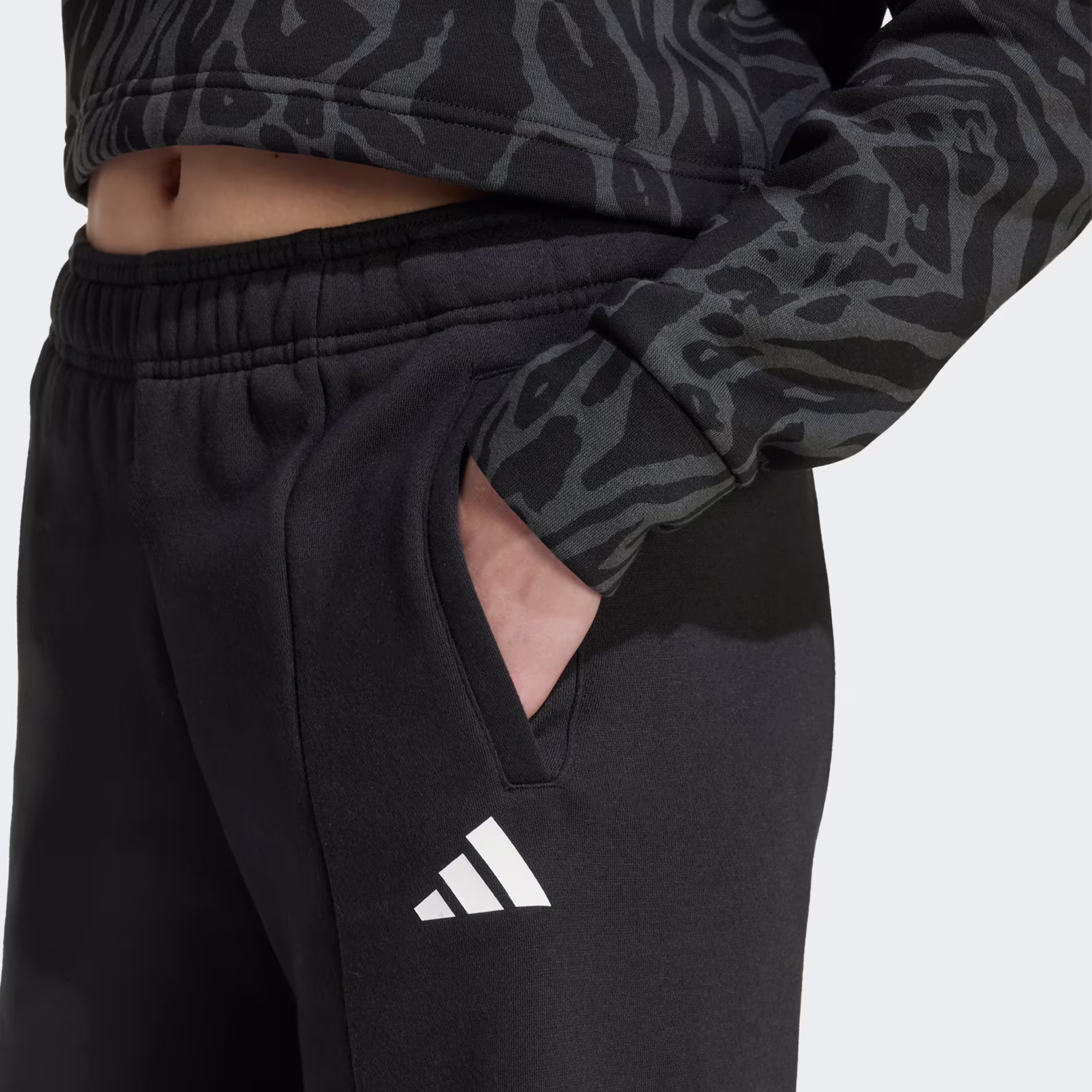 Adidas ბავშვის შარვალი