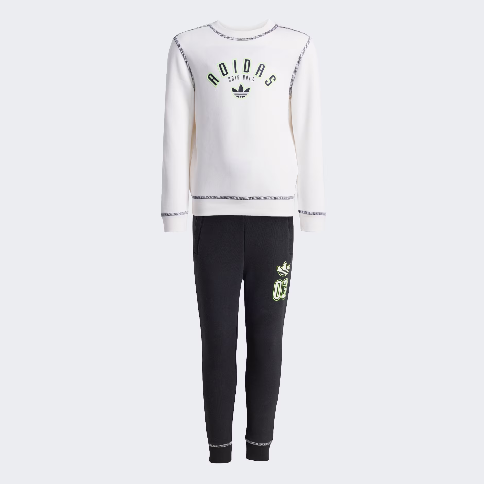 Adidas ბავშვის სპორტული კომპლექტი
