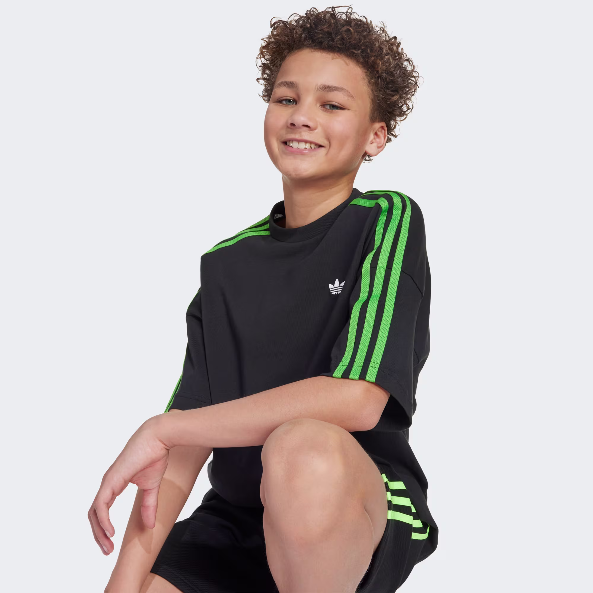 Adidas ბავშვის მაისური