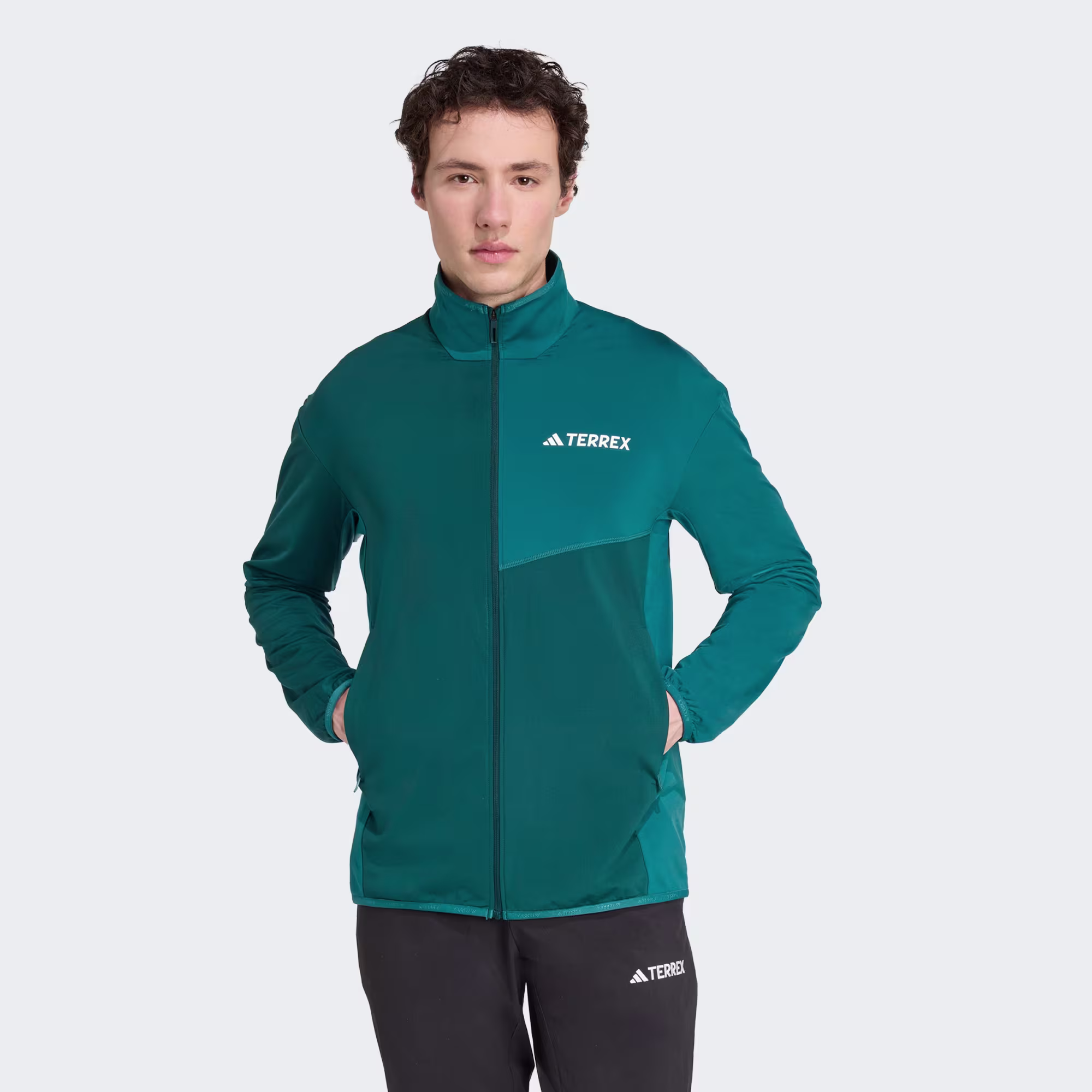 Adidas მამაკაცის ჯემპრი