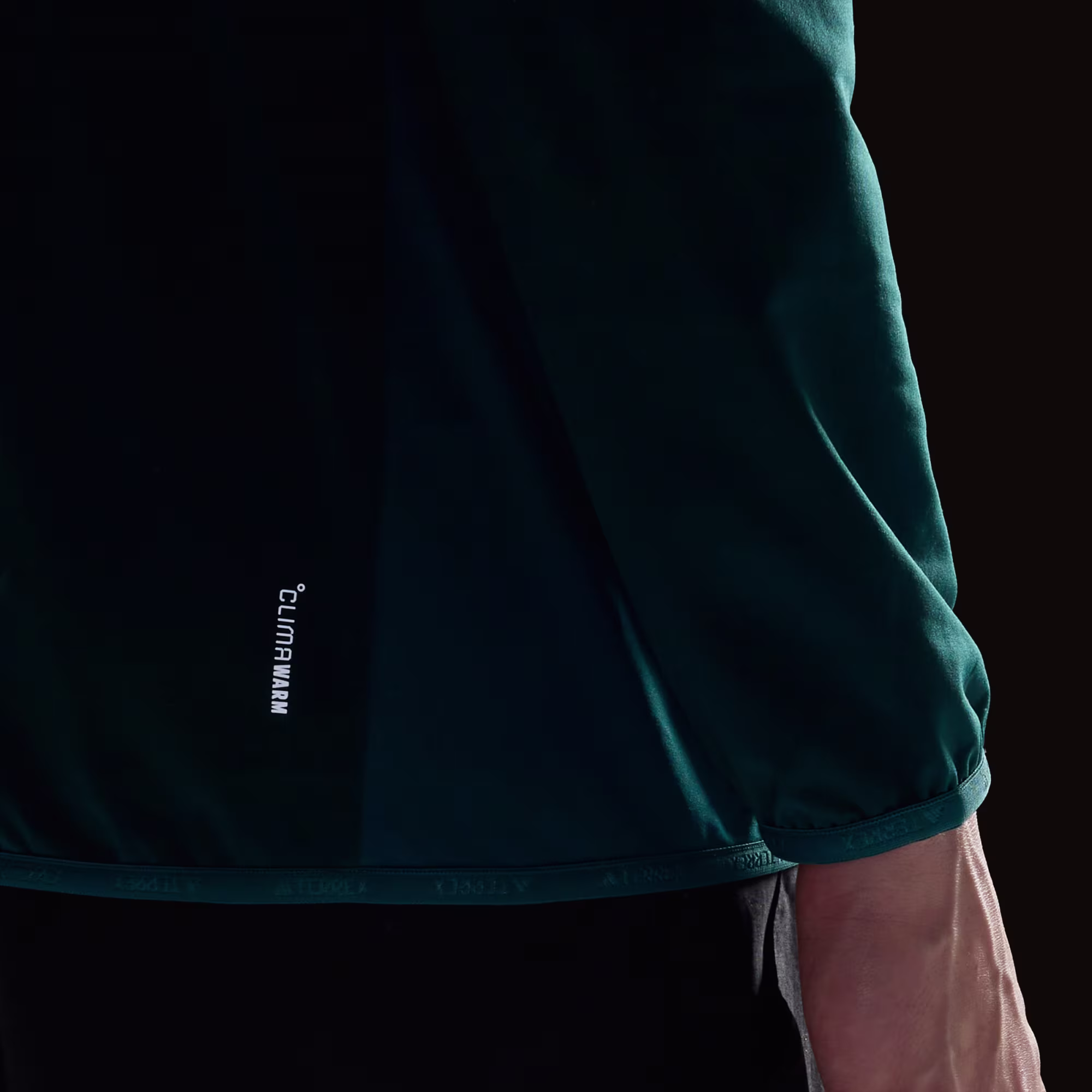 Adidas მამაკაცის ჯემპრი