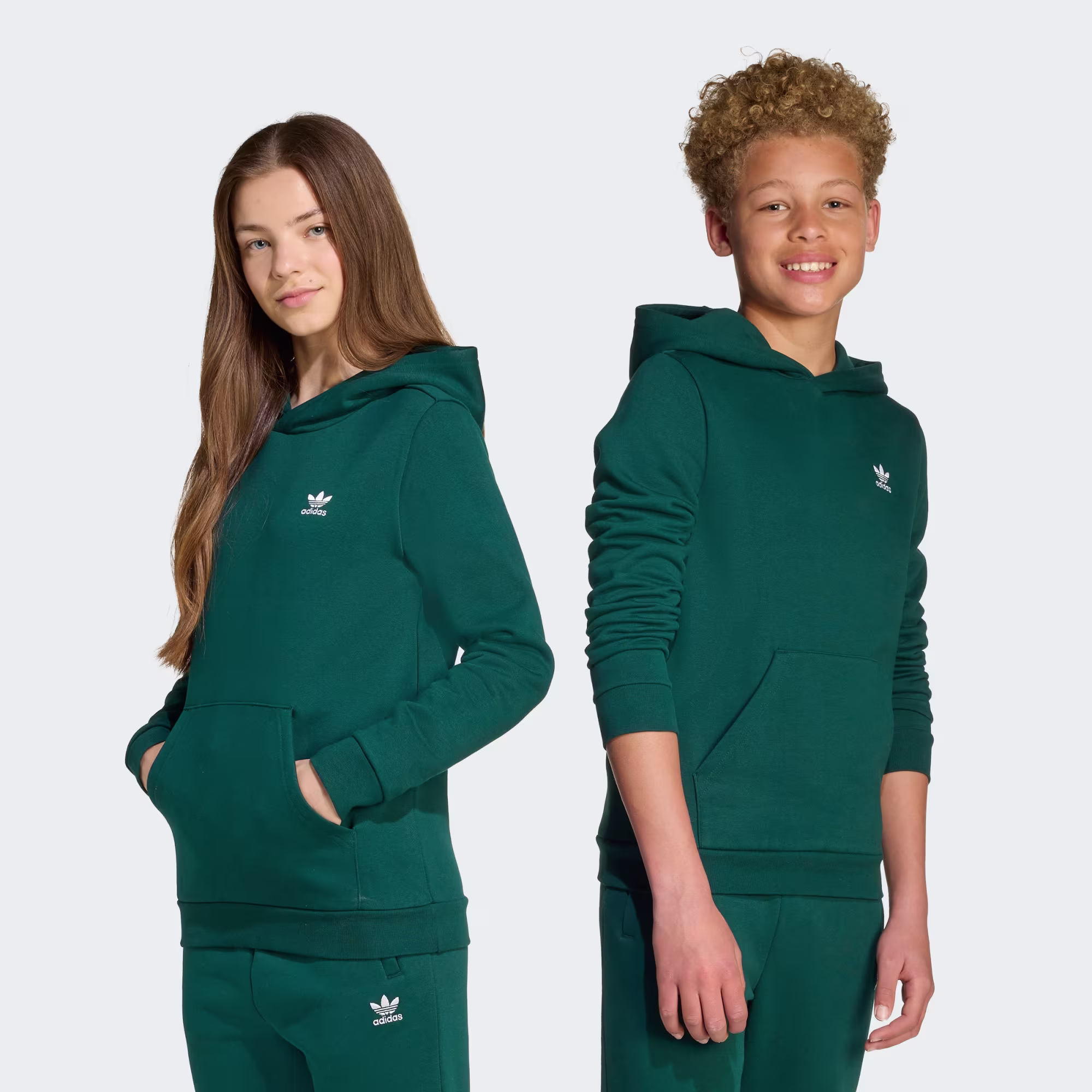 Adidas ბავშვის ჯემპრი
